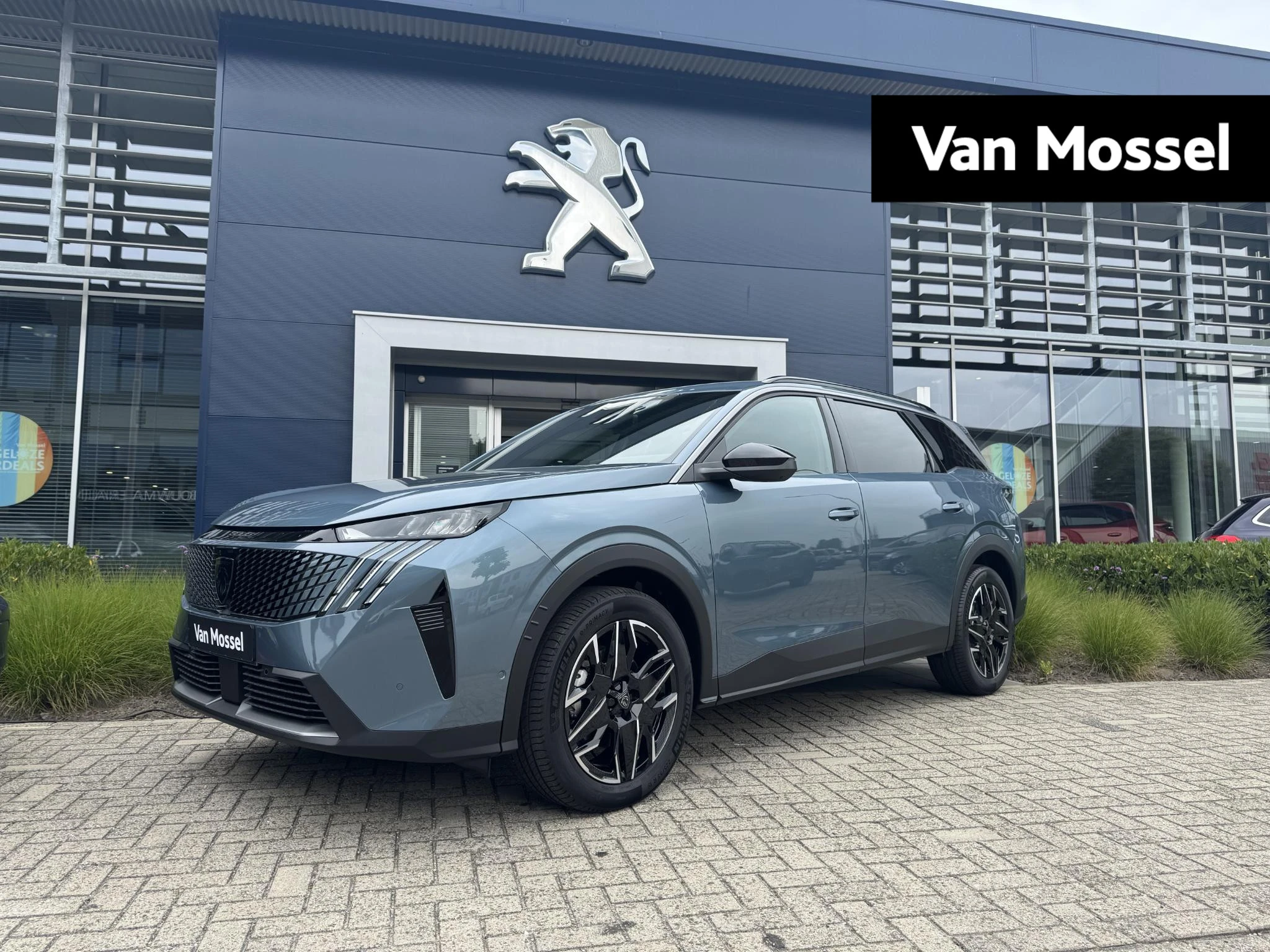 Peugeot-5008-image-0