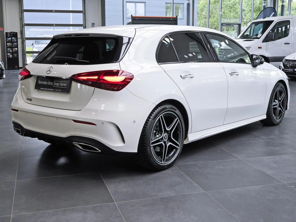 Mercedes-Benz-A-Klasse 200-image-5