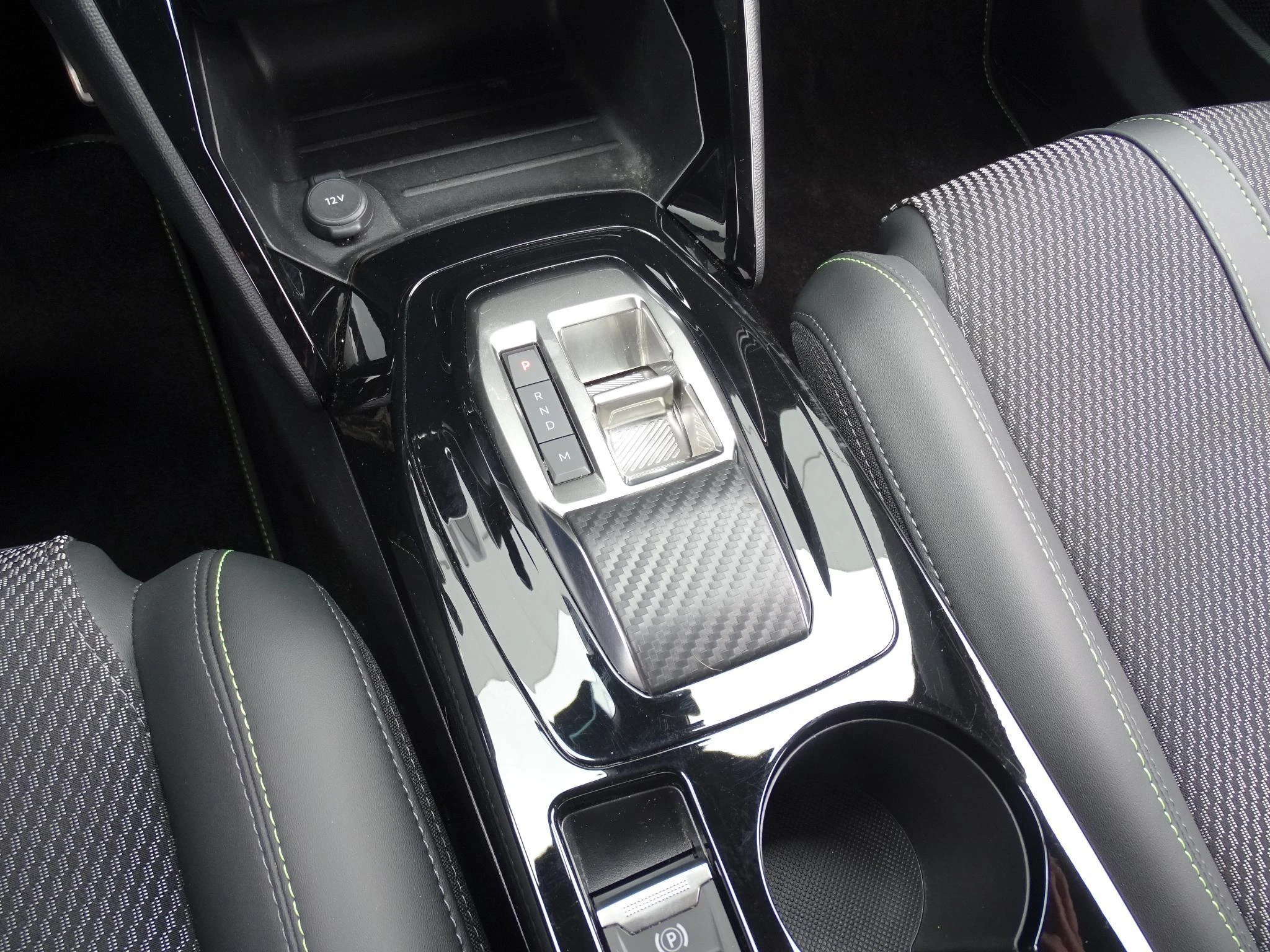 Peugeot-2008-image-23