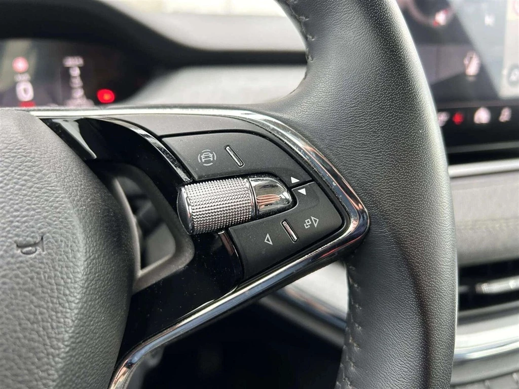 Škoda-Enyaq iV-image-13