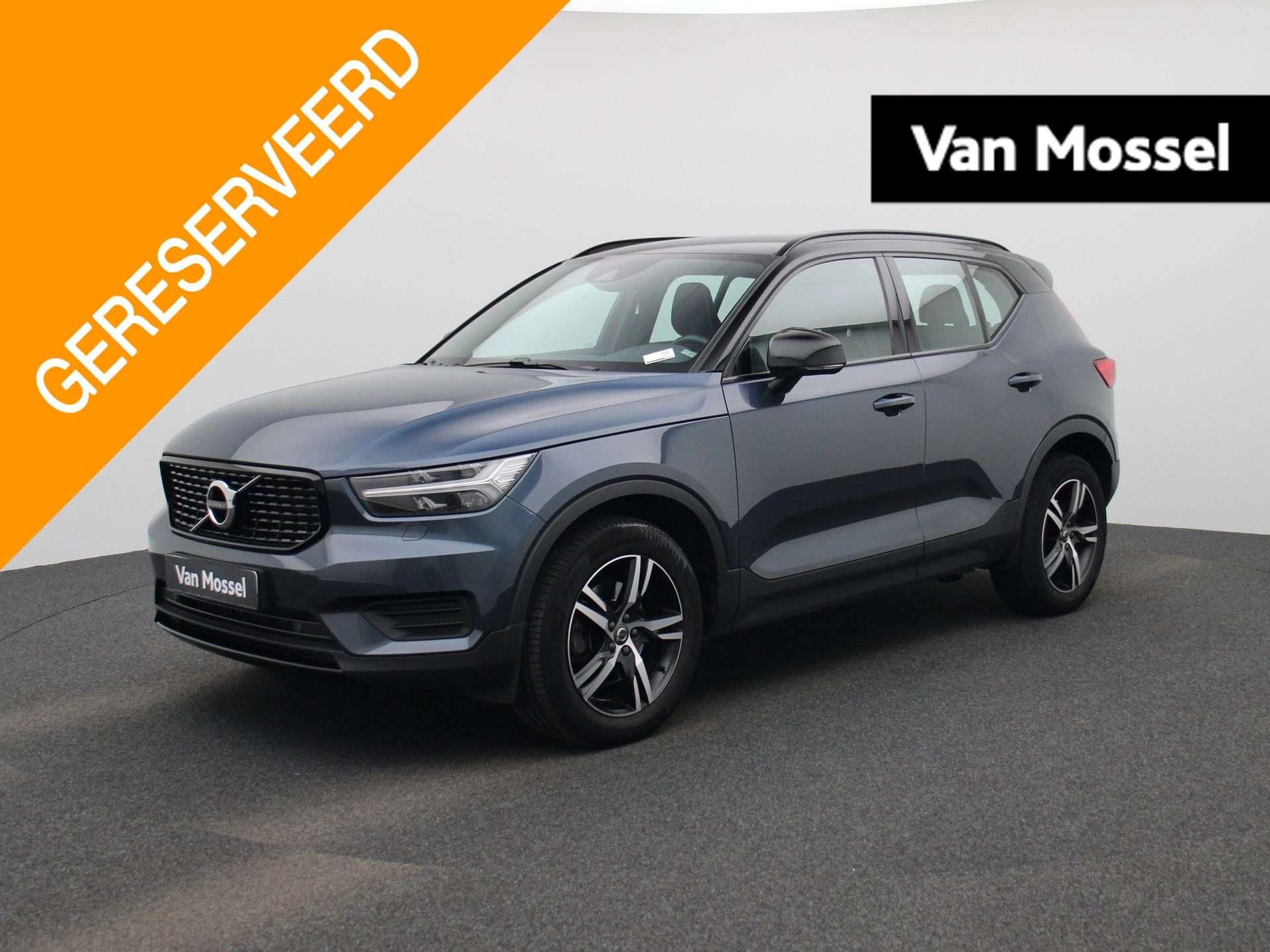 Volvo-XC40-image-0