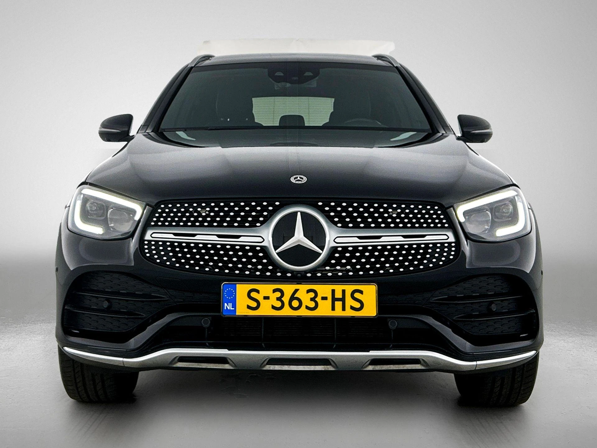Mercedes-Benz-GLC-image-4