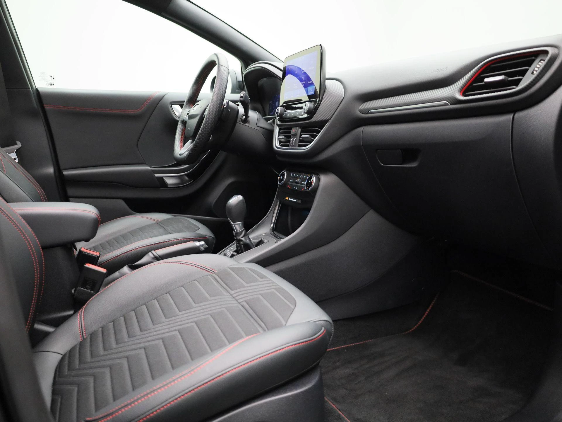 Ford-Puma-image-32