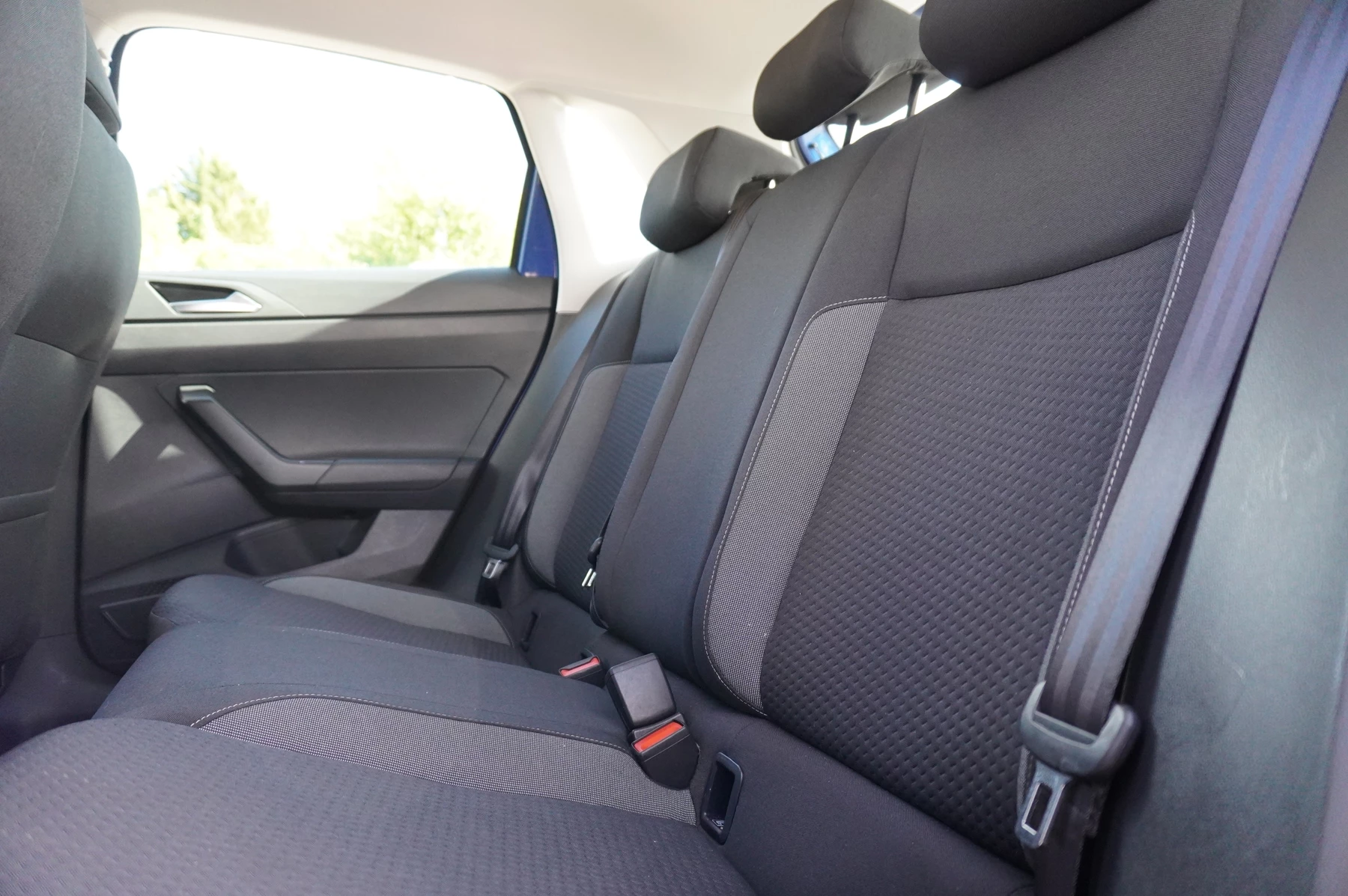 Volkswagen-Polo-image-10