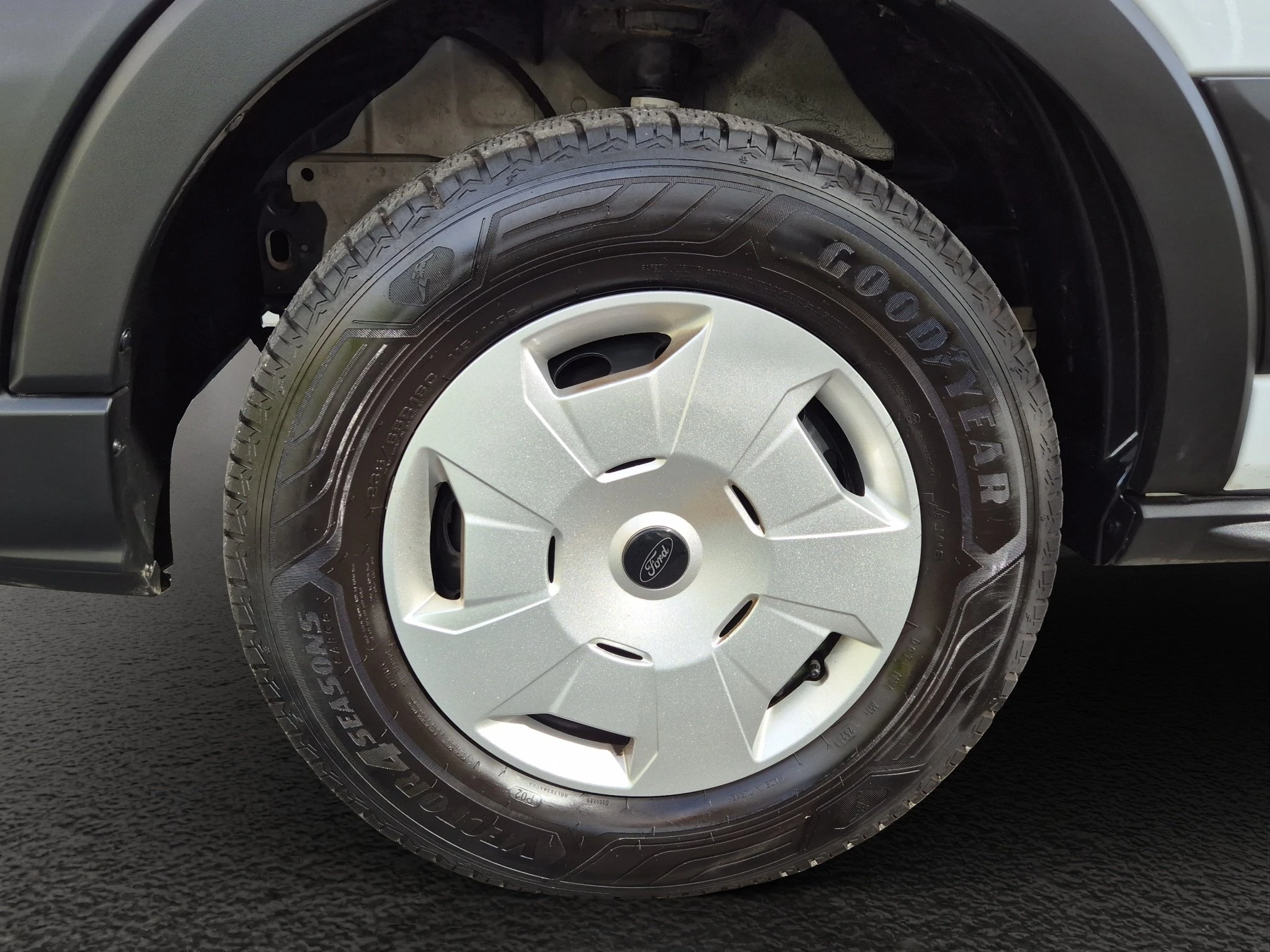 Ford-Transit-image-8