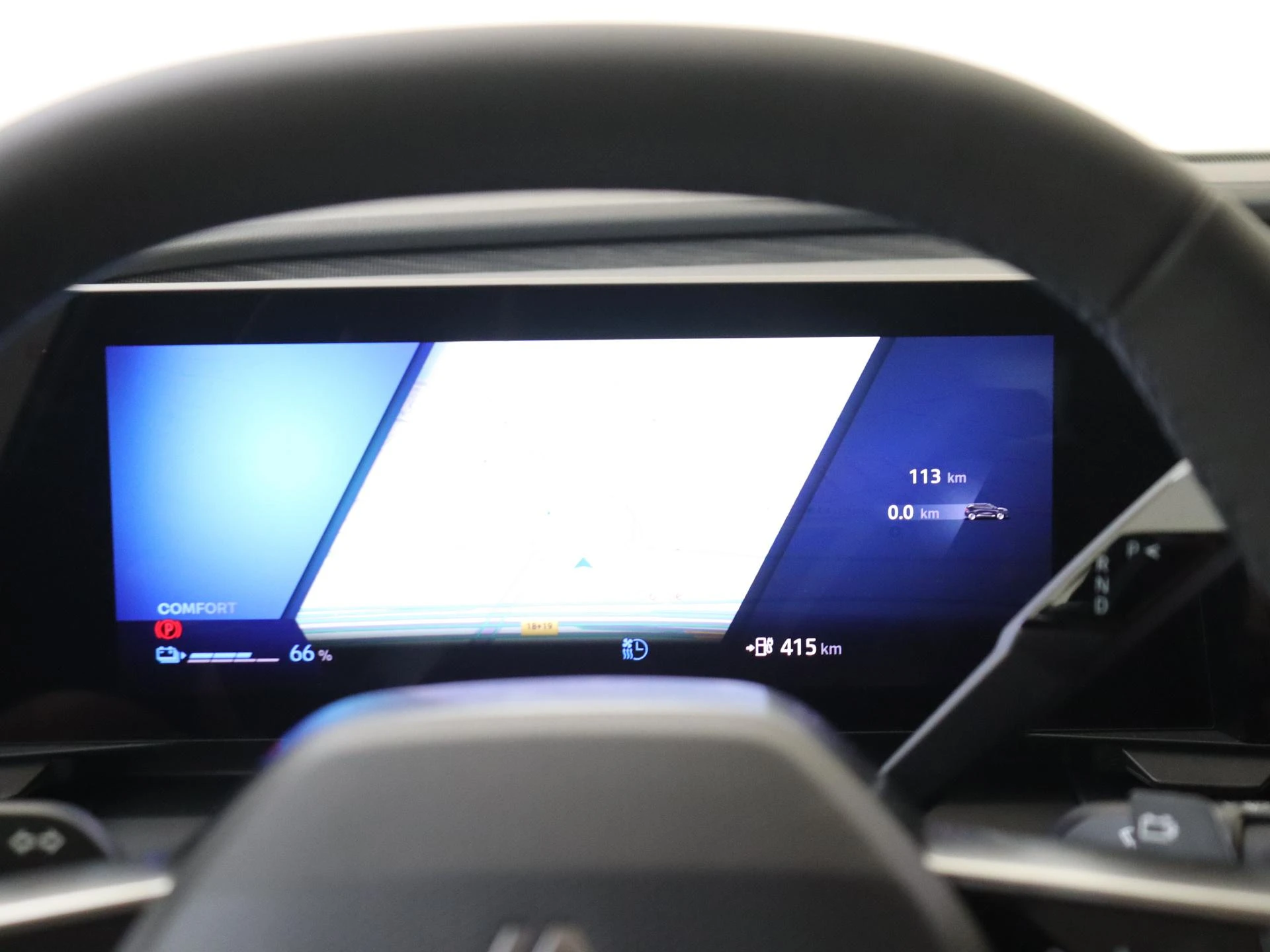 Renault Scénic E-Tech EV87 long range iconic