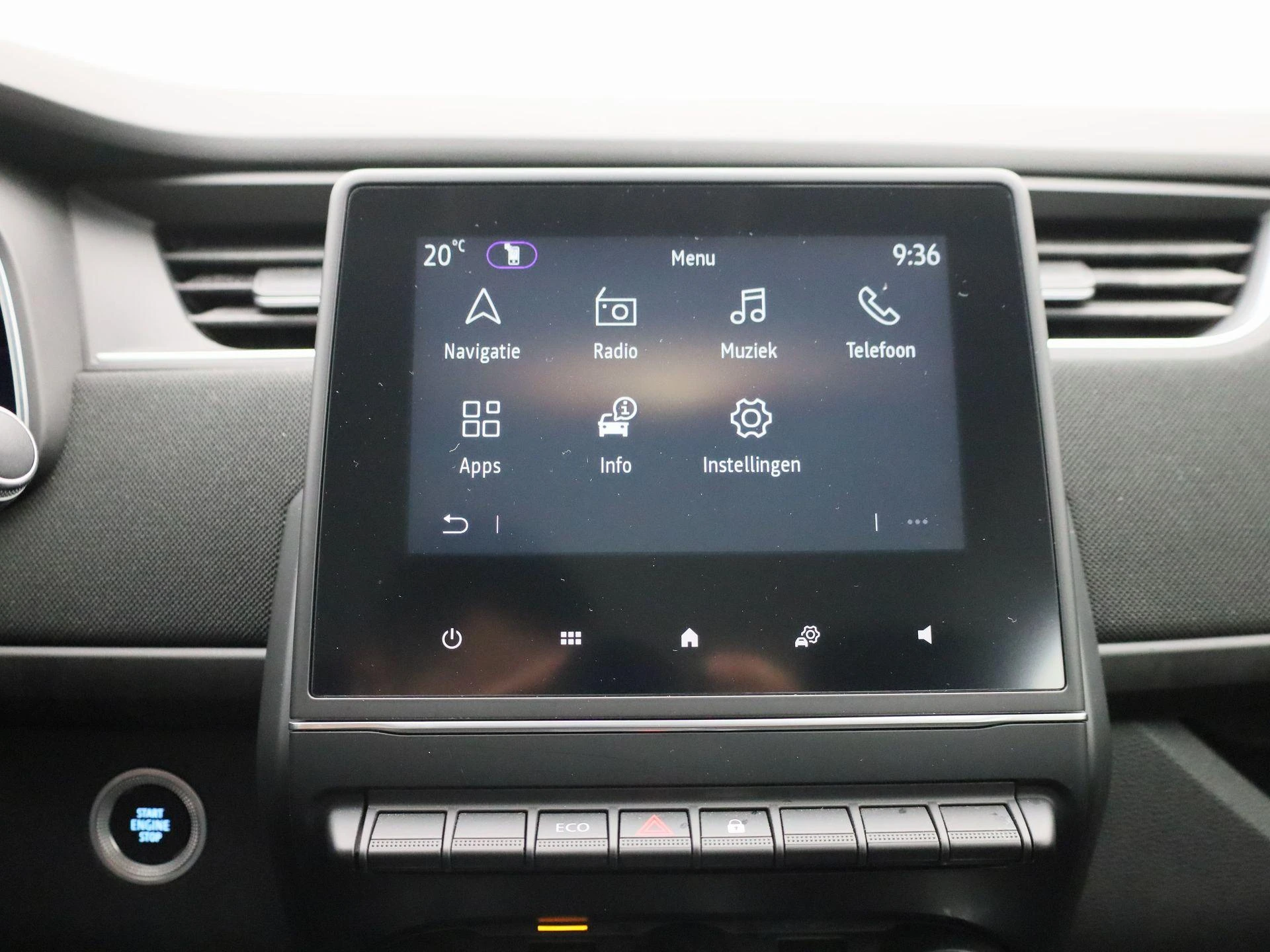 Renault-ZOE-image-19