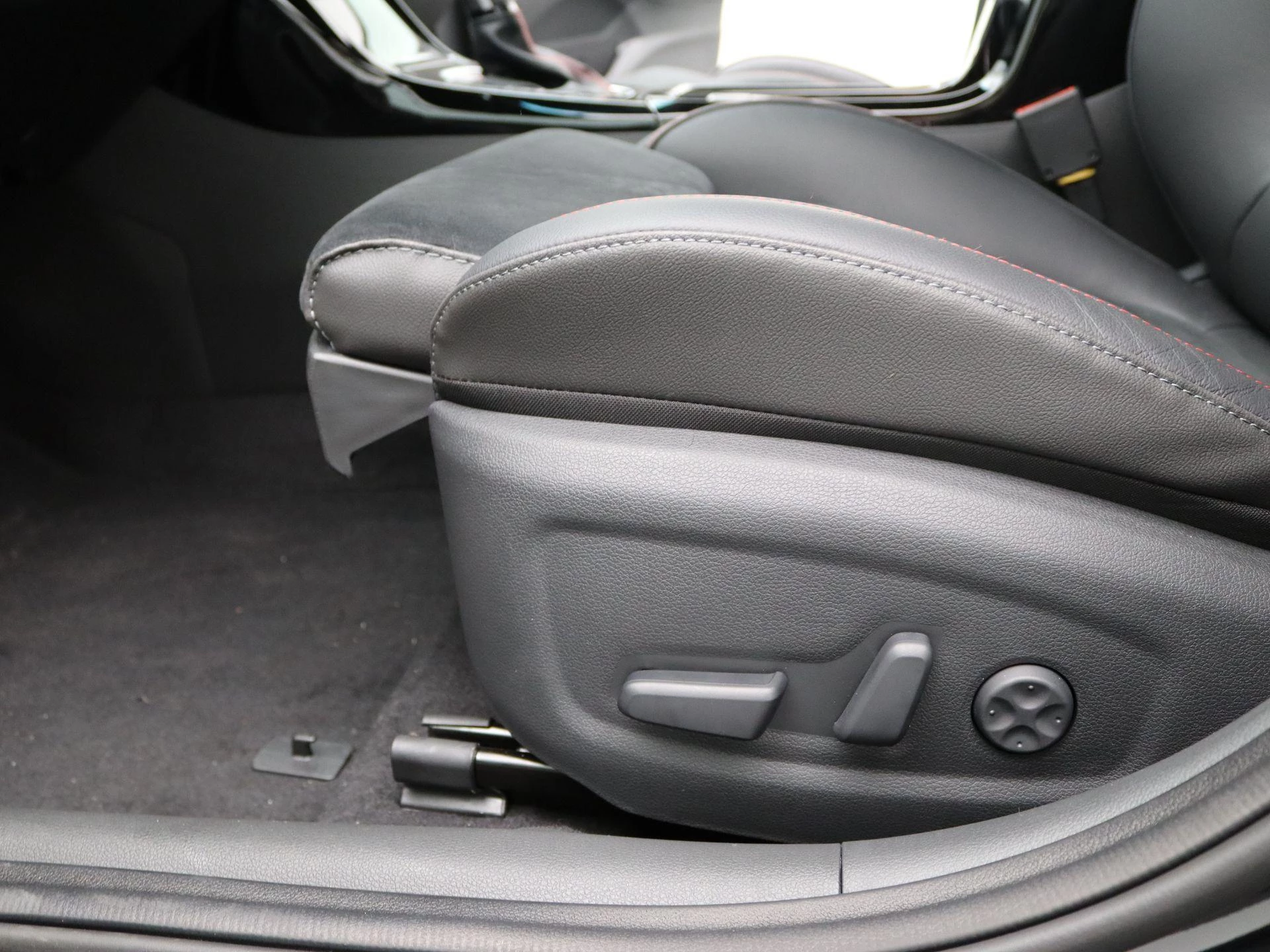 Hyundai-i30-image-28