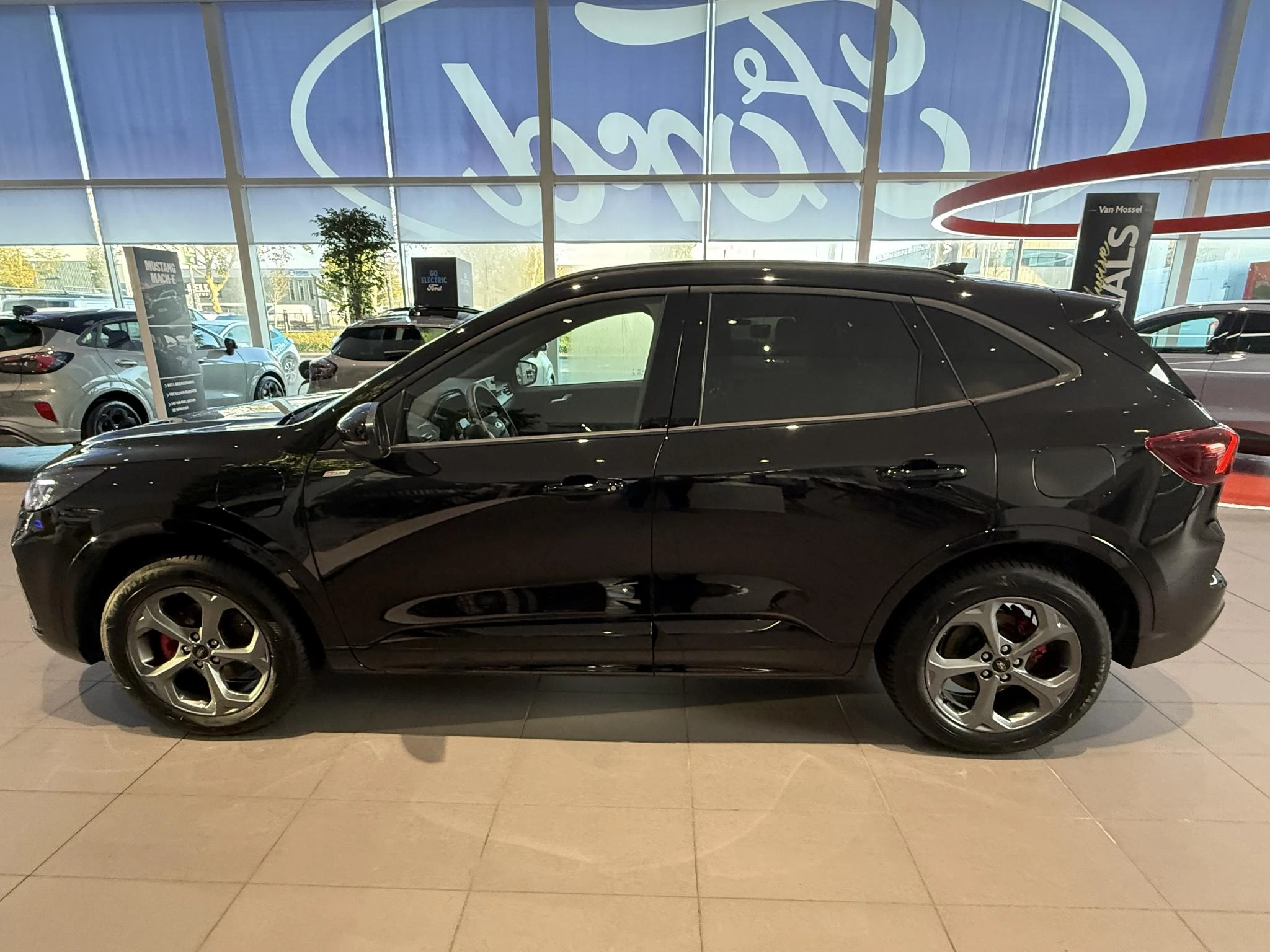 Ford-Kuga-image-1