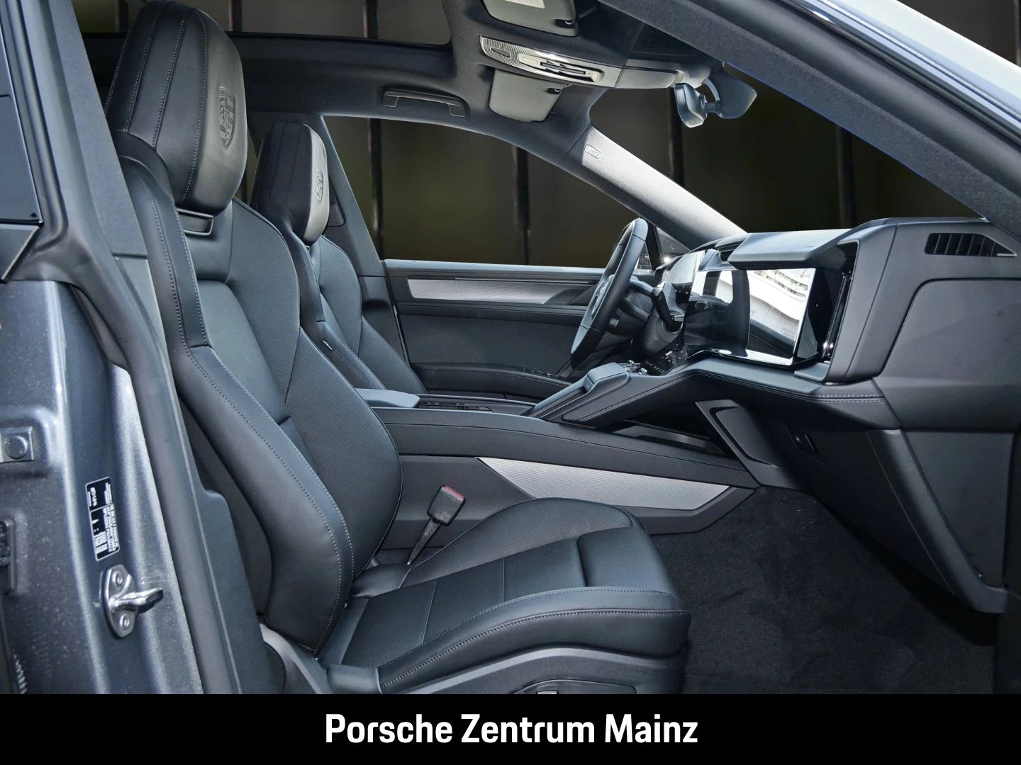 Porsche-Cayenne-image-18