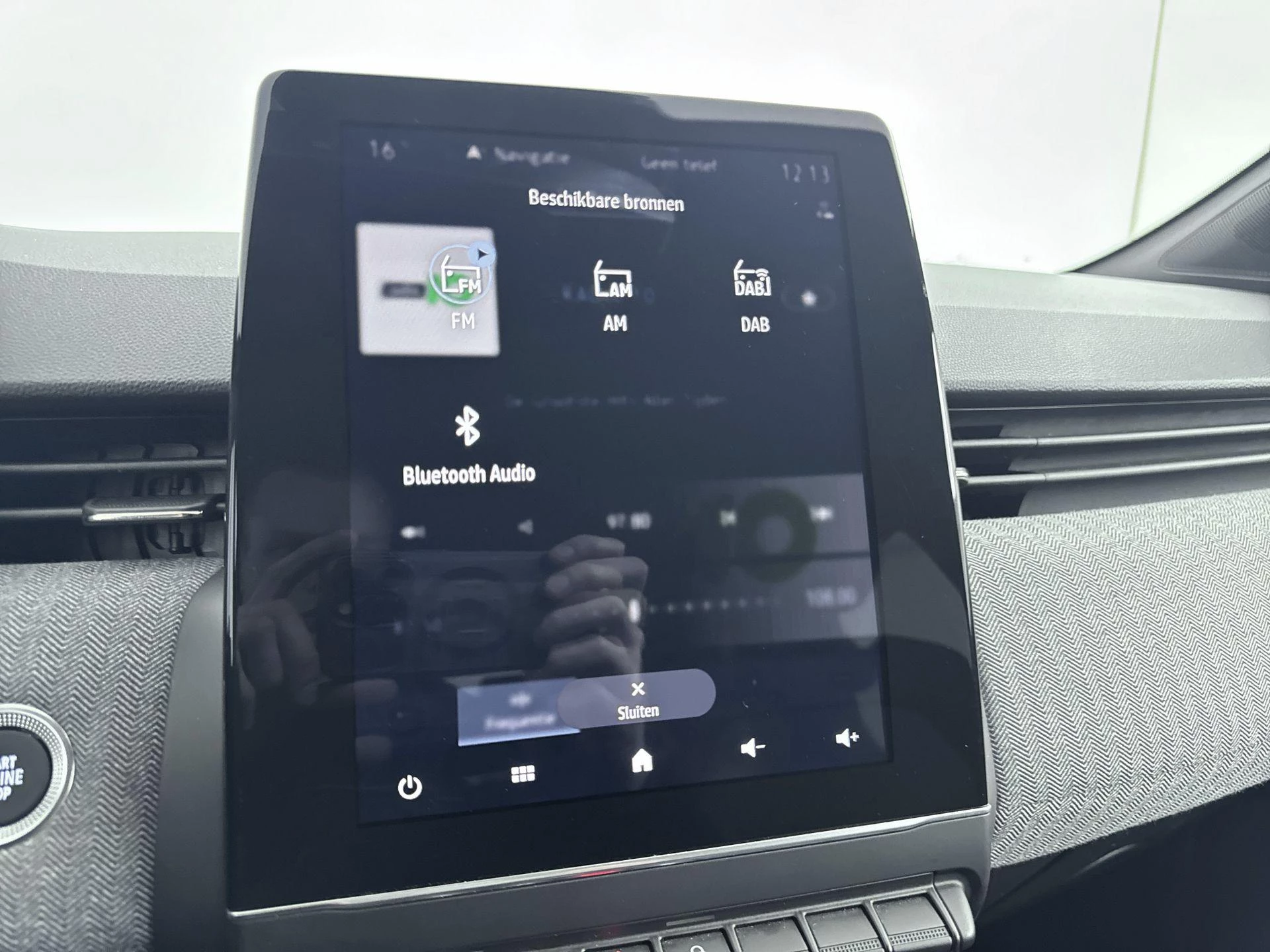 Renault-Clio-image-22