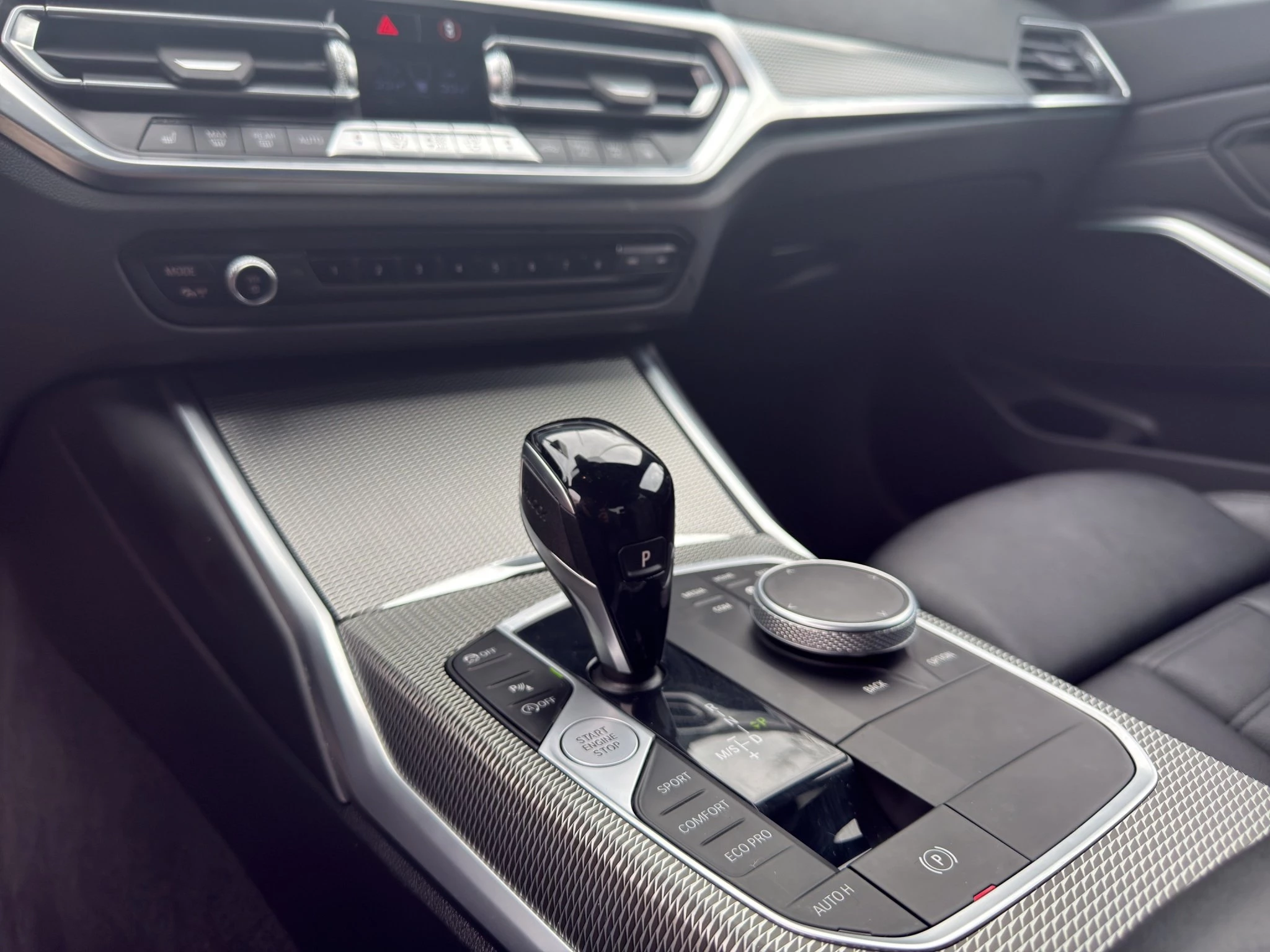 BMW 3er Reihe 318 i M Sport