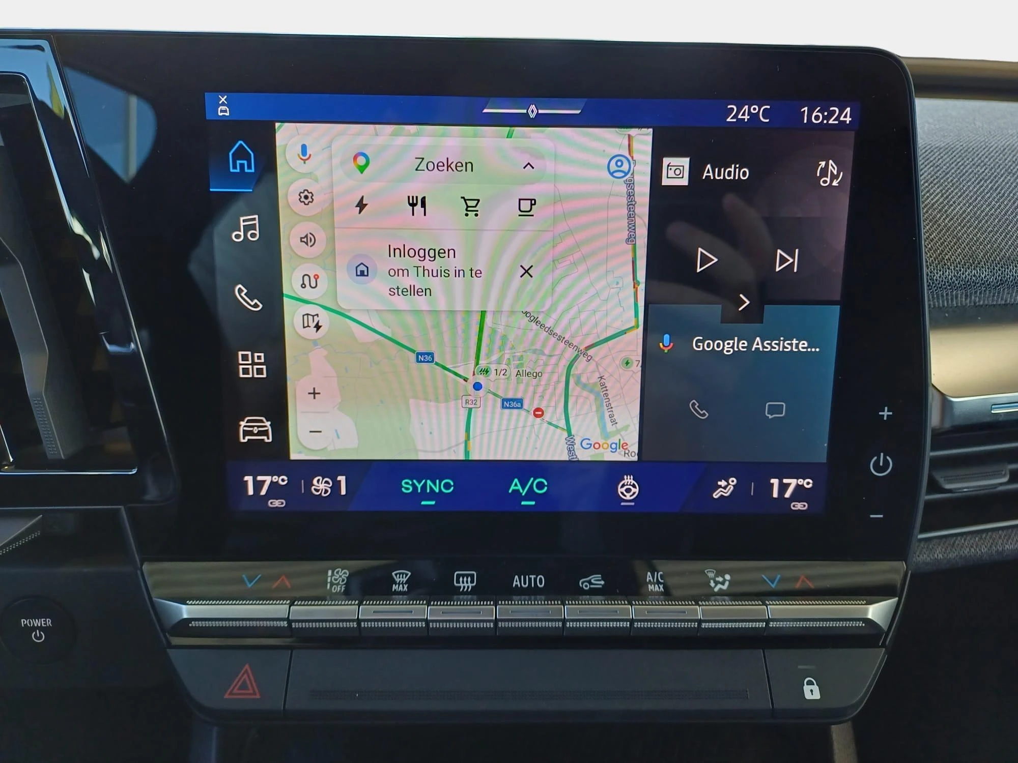 Renault-Megane E-Tech-image-8