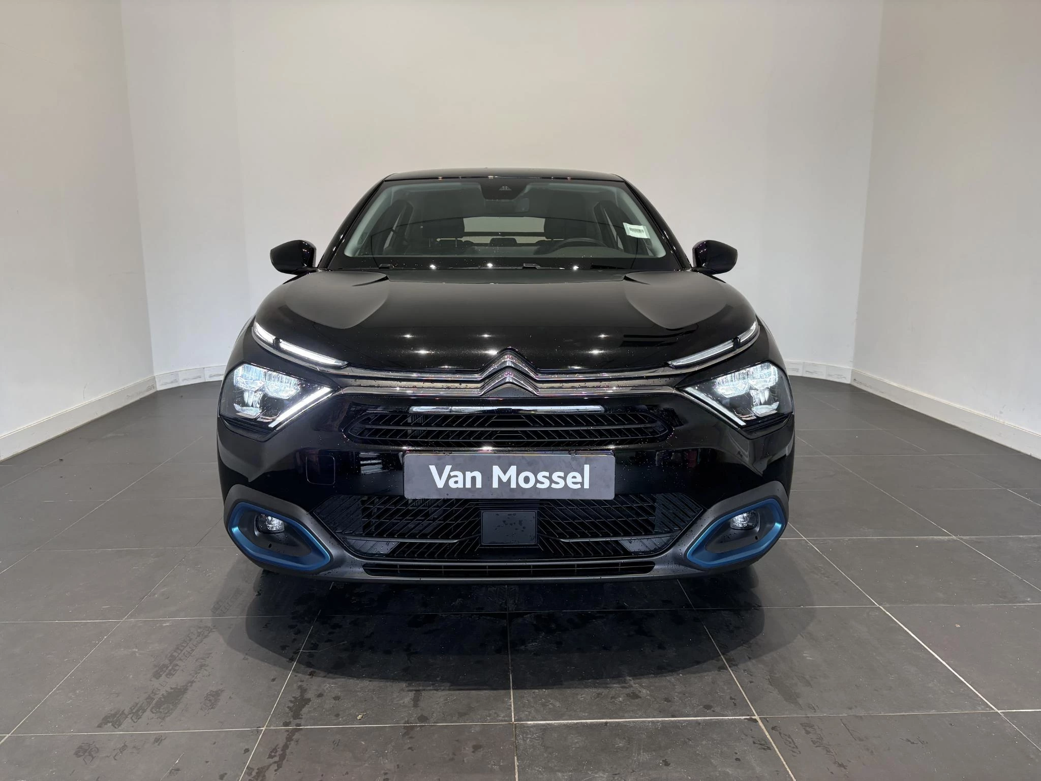 Citroën-ë-C4-image-2