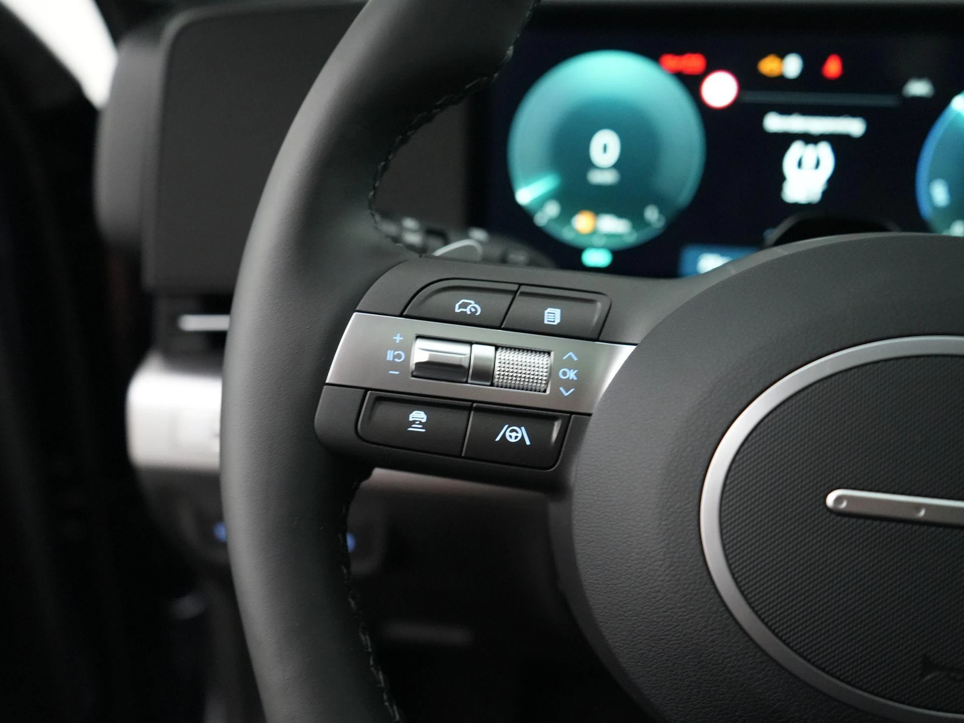 Hyundai Kona 1.6 GDI HEV Premium Sky