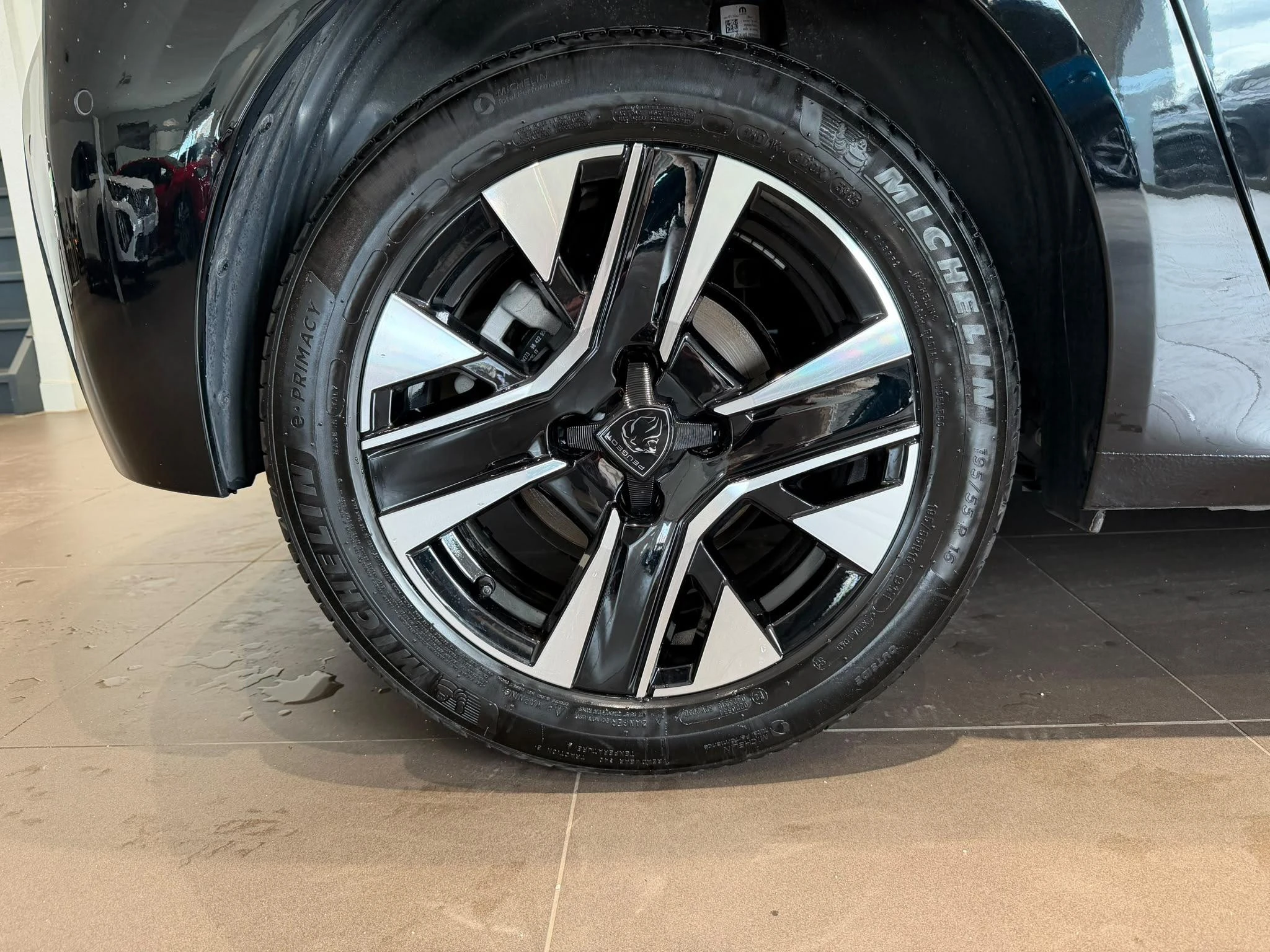 Peugeot-208-image-10