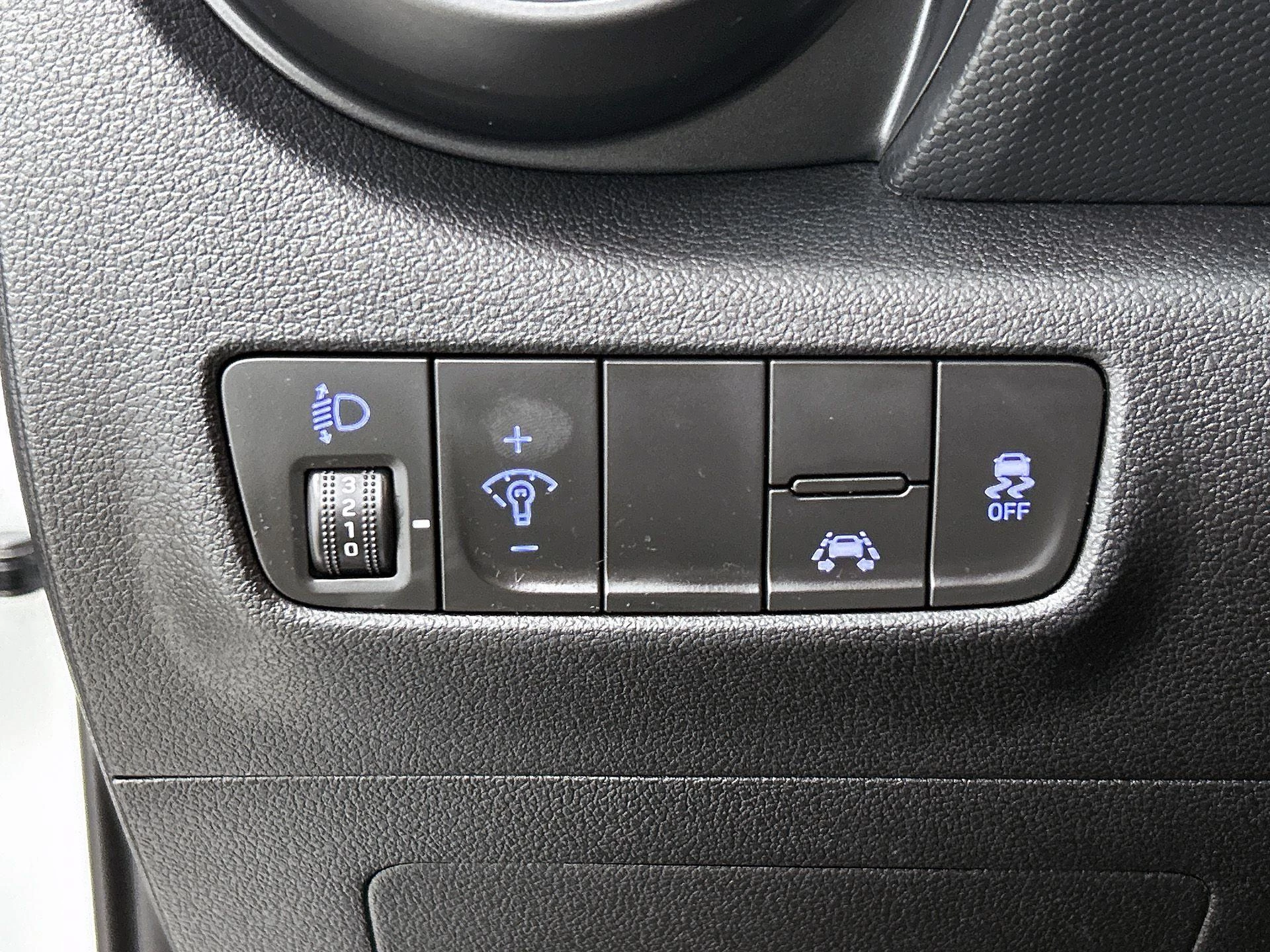 Hyundai-Kona-image-14