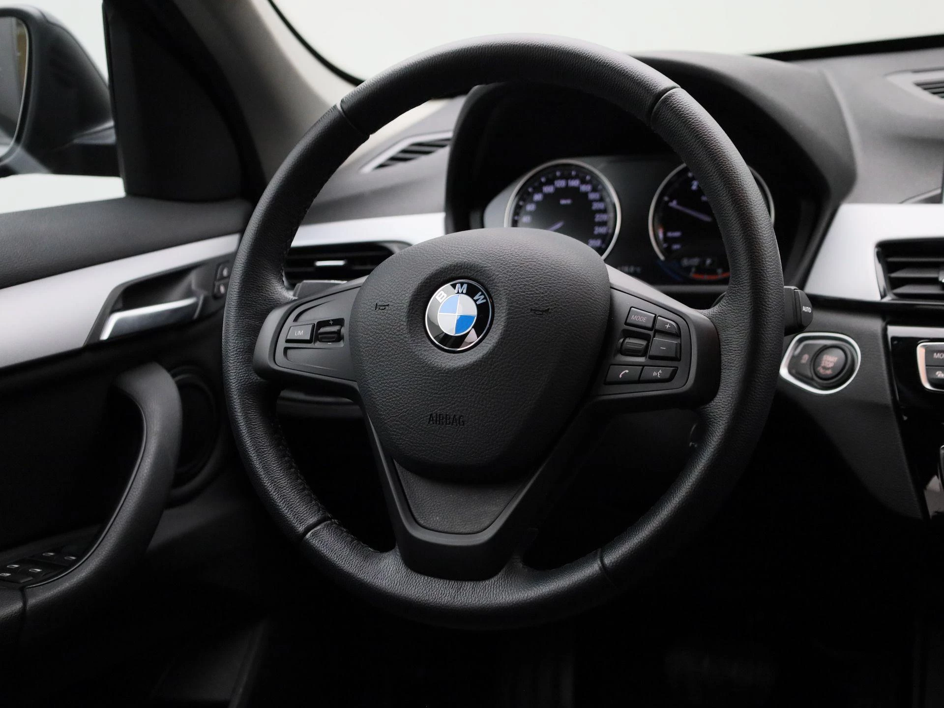 BMW-X1-image-9
