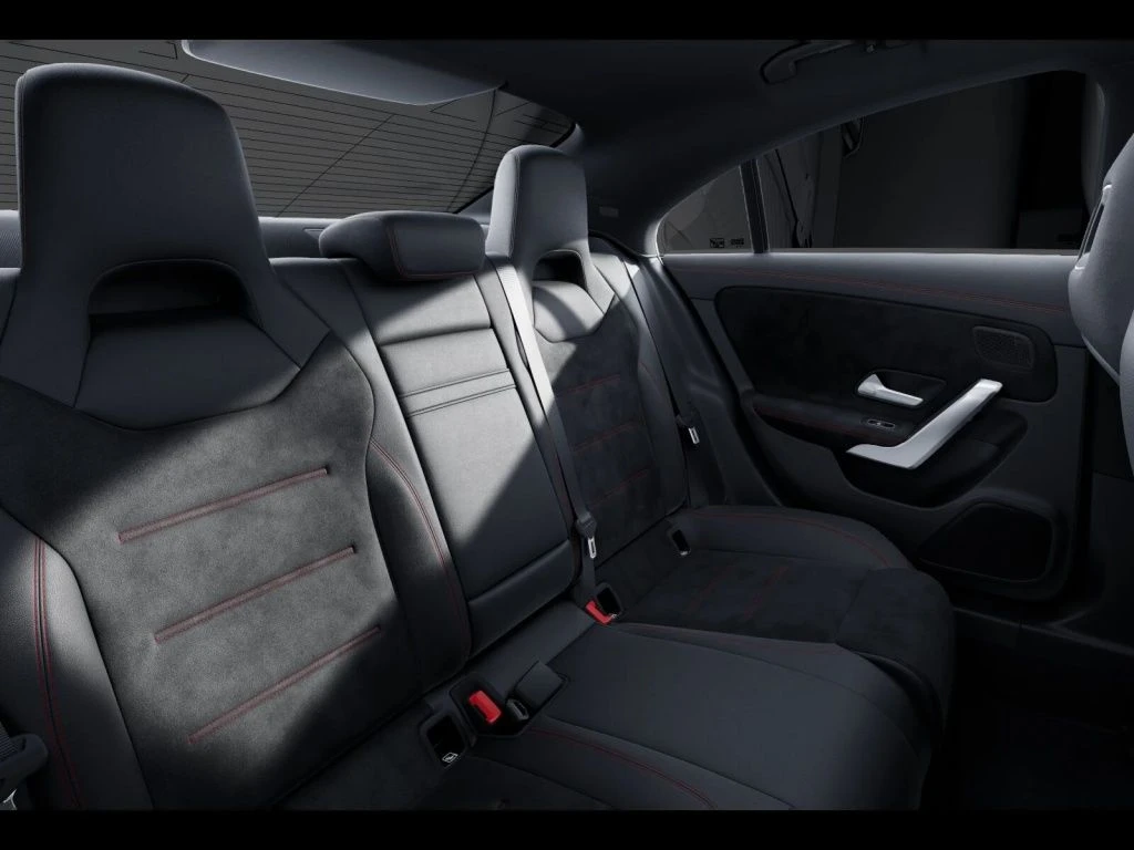 Mercedes-Benz-CLA 200 d-image-11