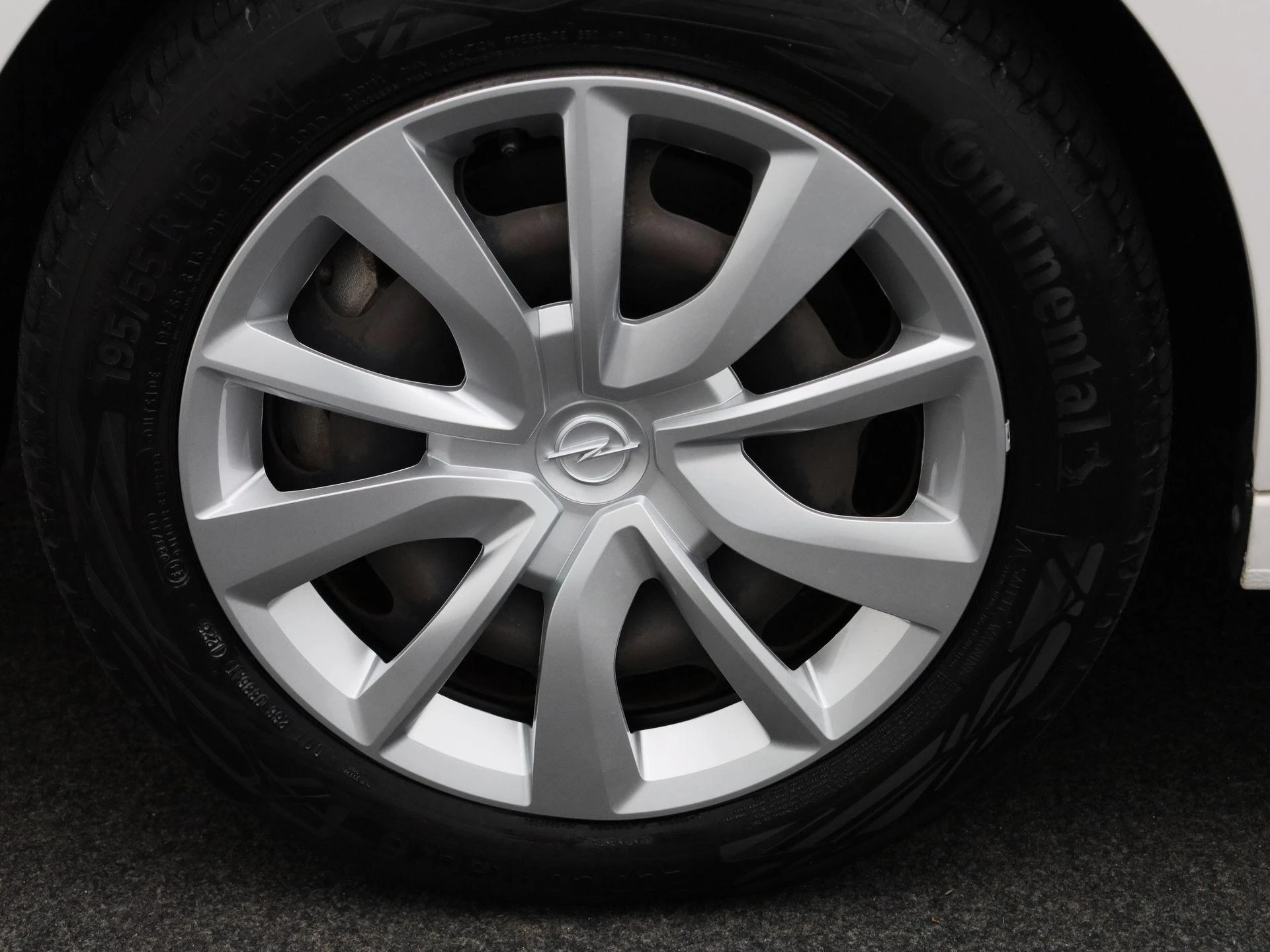 Opel-Corsa-e-image-14