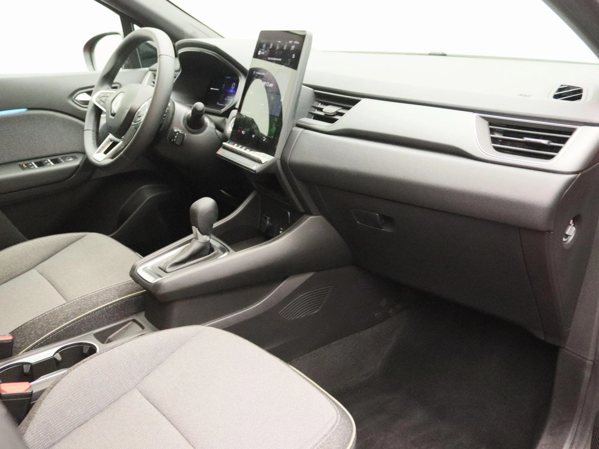 Renault-Captur-image-22