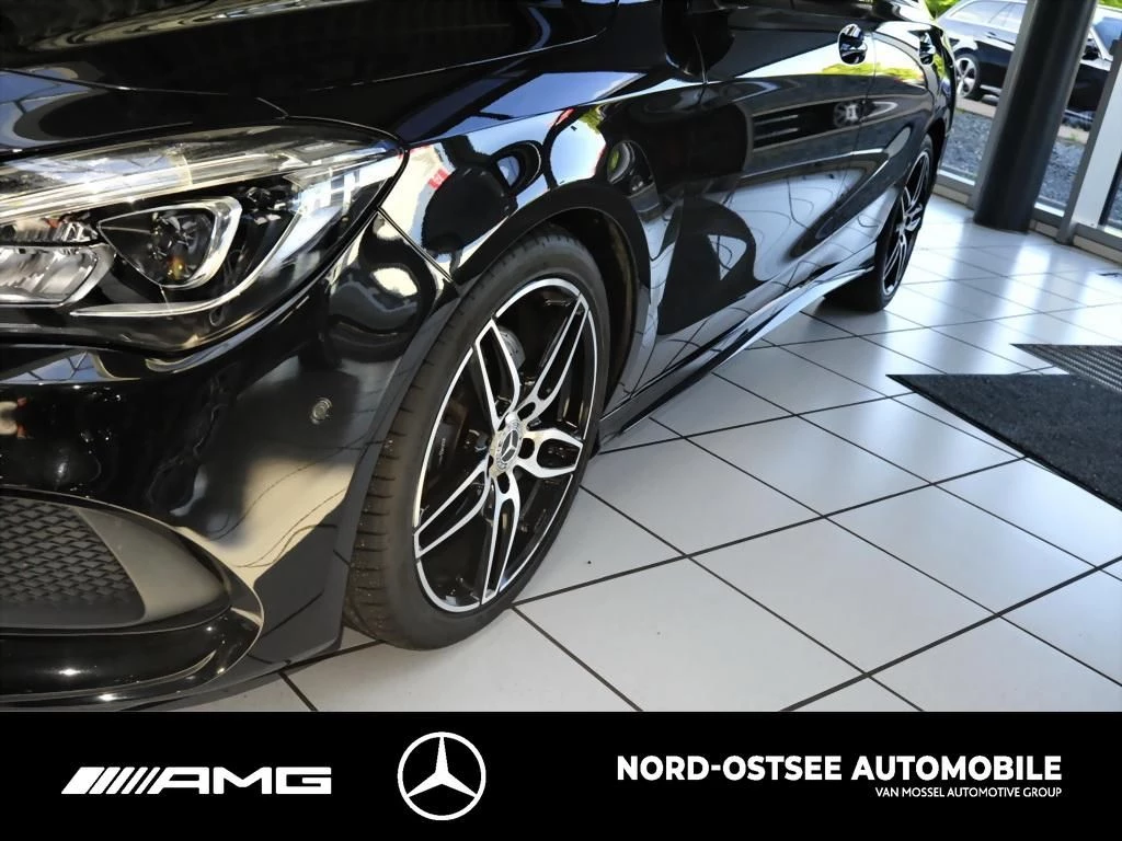Mercedes-Benz CLA 250 4M AMG COUPÉ LED NIGHT PANO KEYLESS PDC AMG