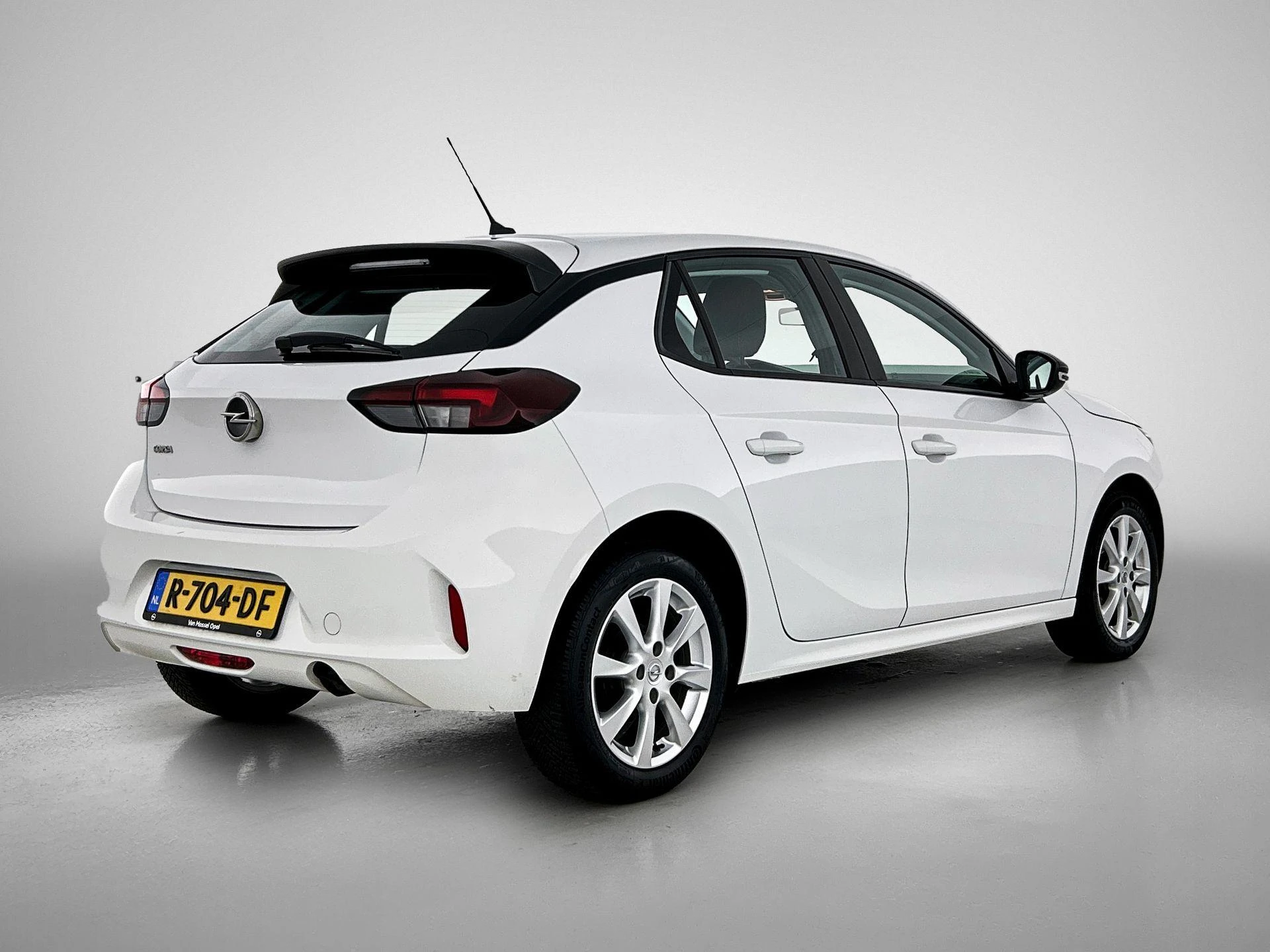 Opel-Corsa-image-3