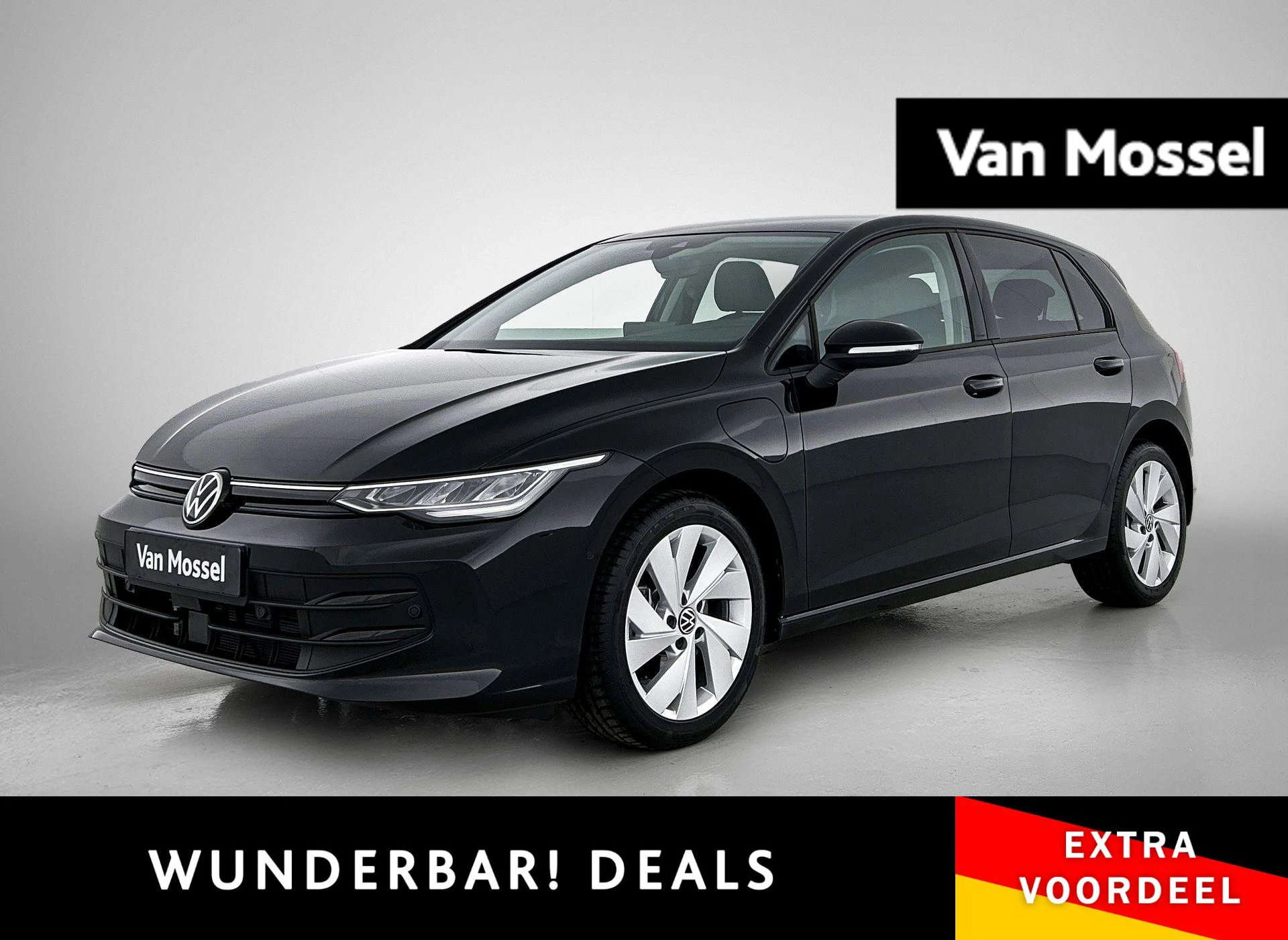 Volkswagen-Golf-image-0