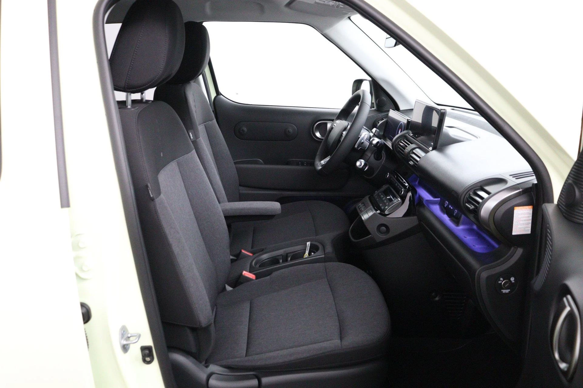 Hyundai-Inster-image-17