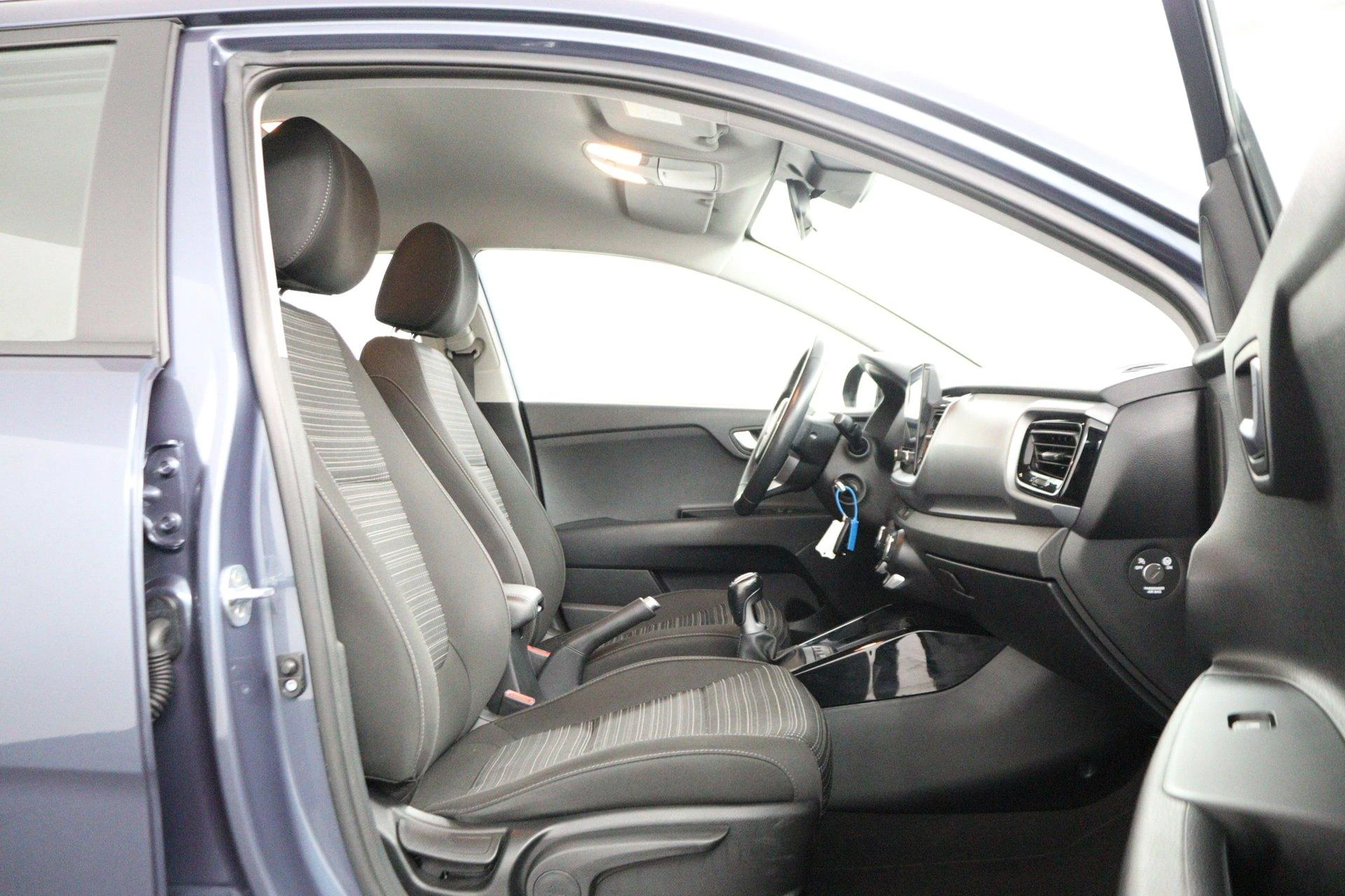 Kia Stonic 1.0 T-GDi MHEV DynamicLine |