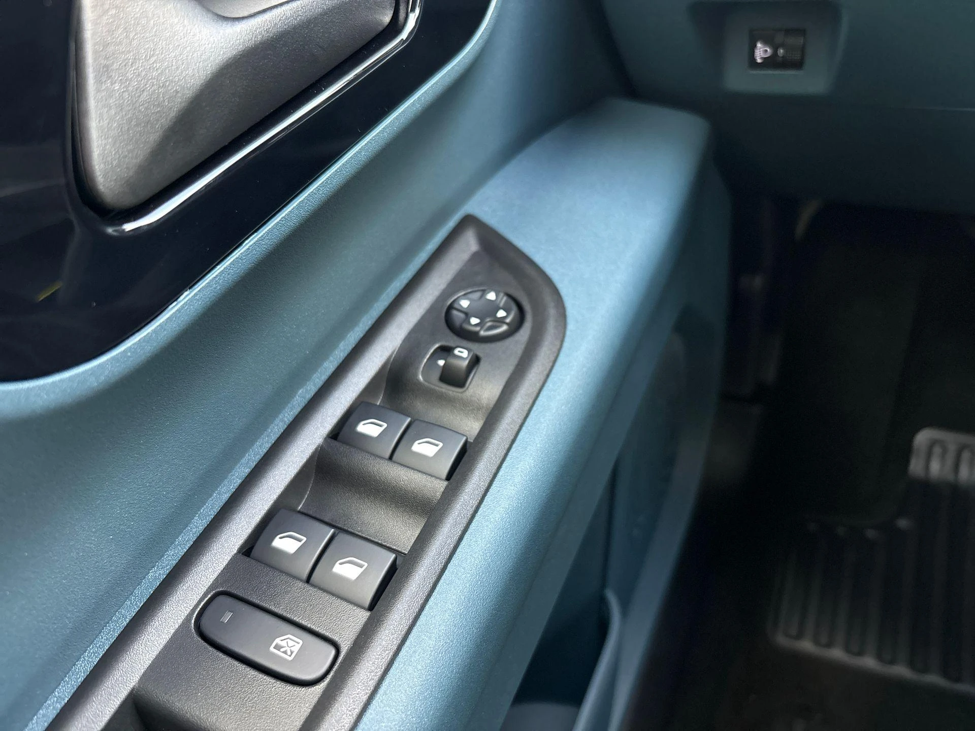 Fiat-Grande Panda-image-19