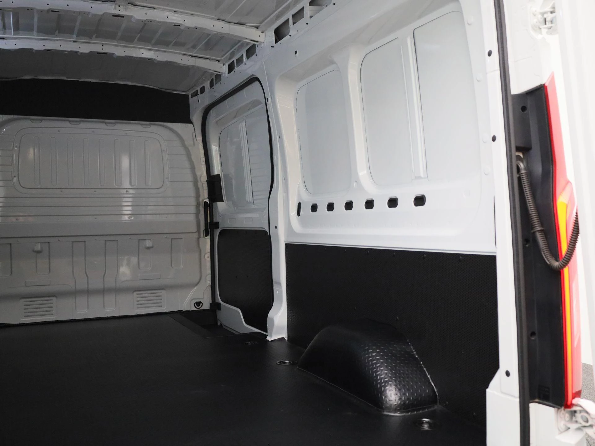 Maxus-eDeliver9-image-15