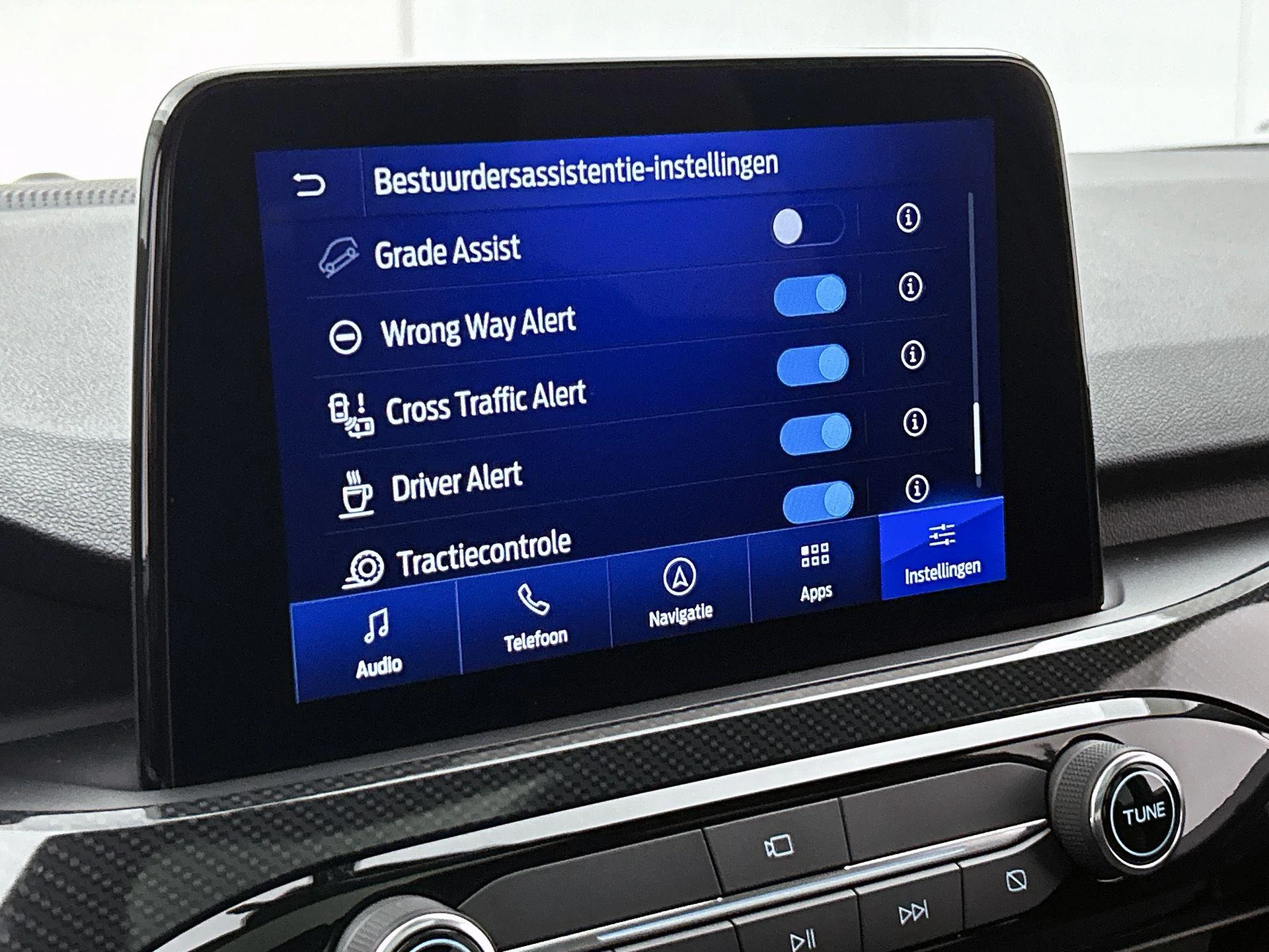 Ford-Kuga-image-13