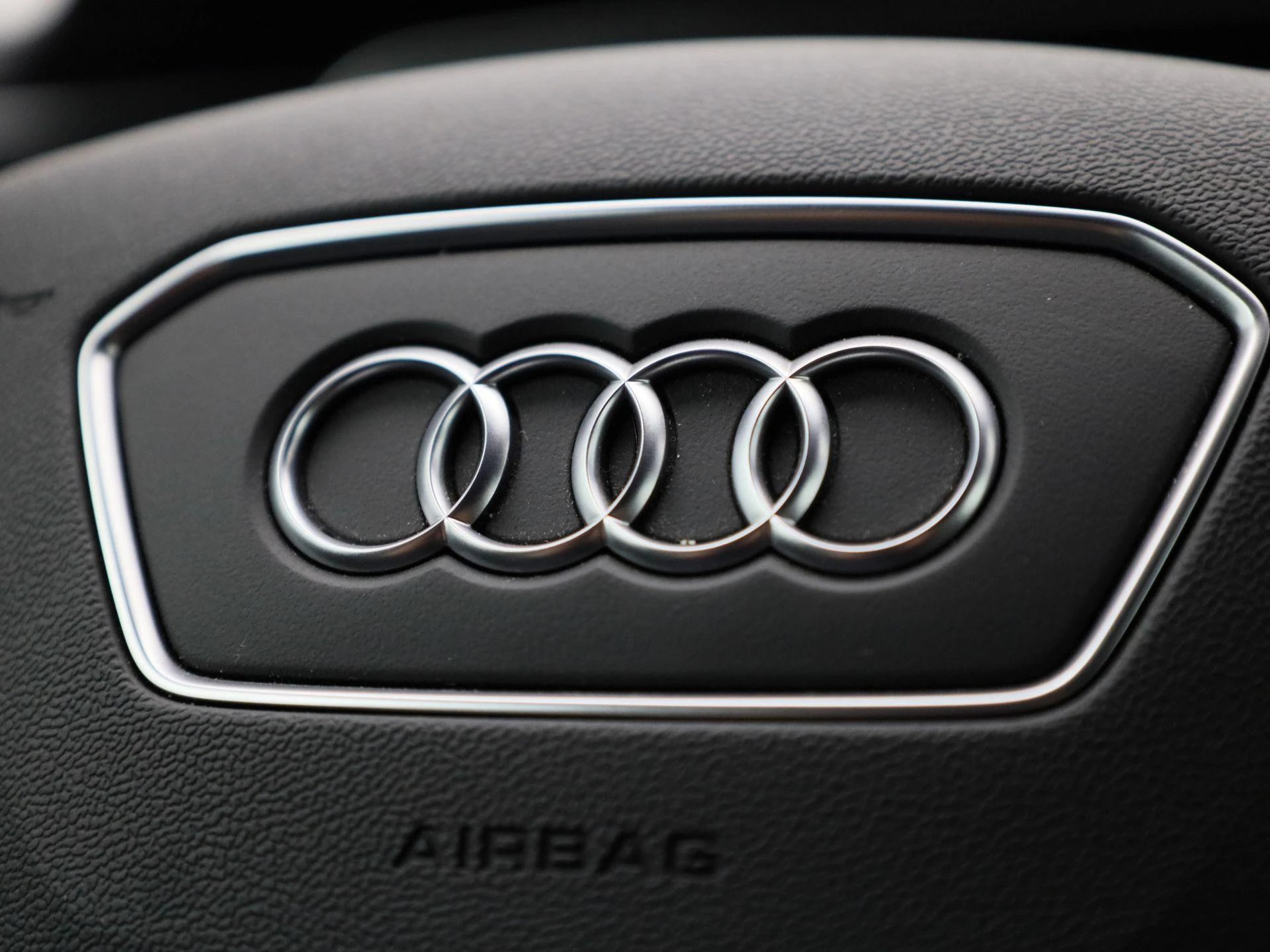 Audi-e-tron-image-35