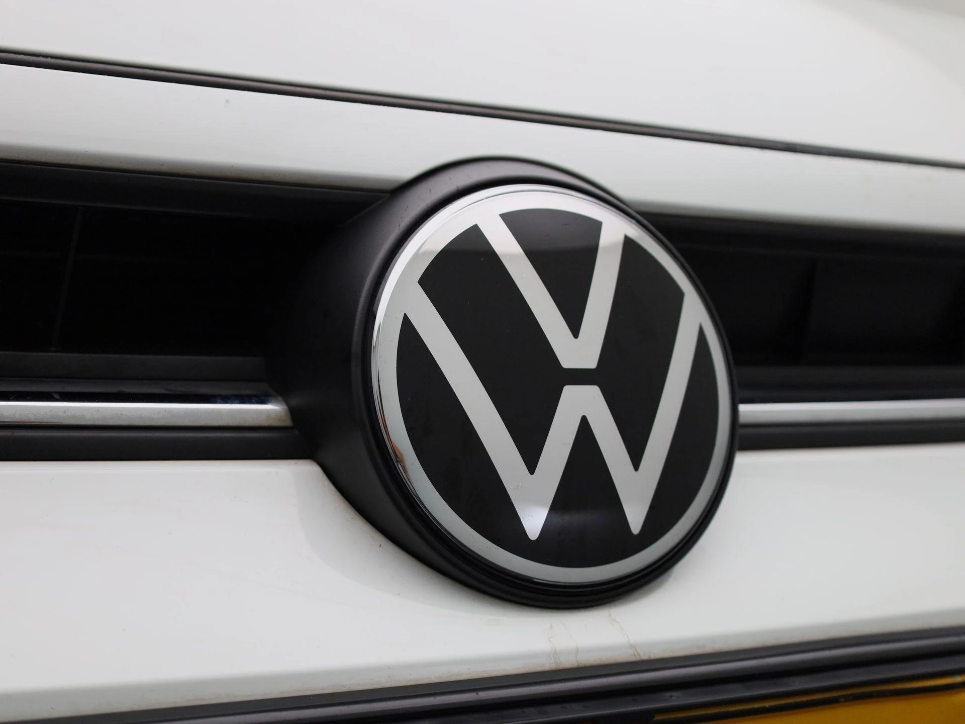 Volkswagen-Polo-image-34