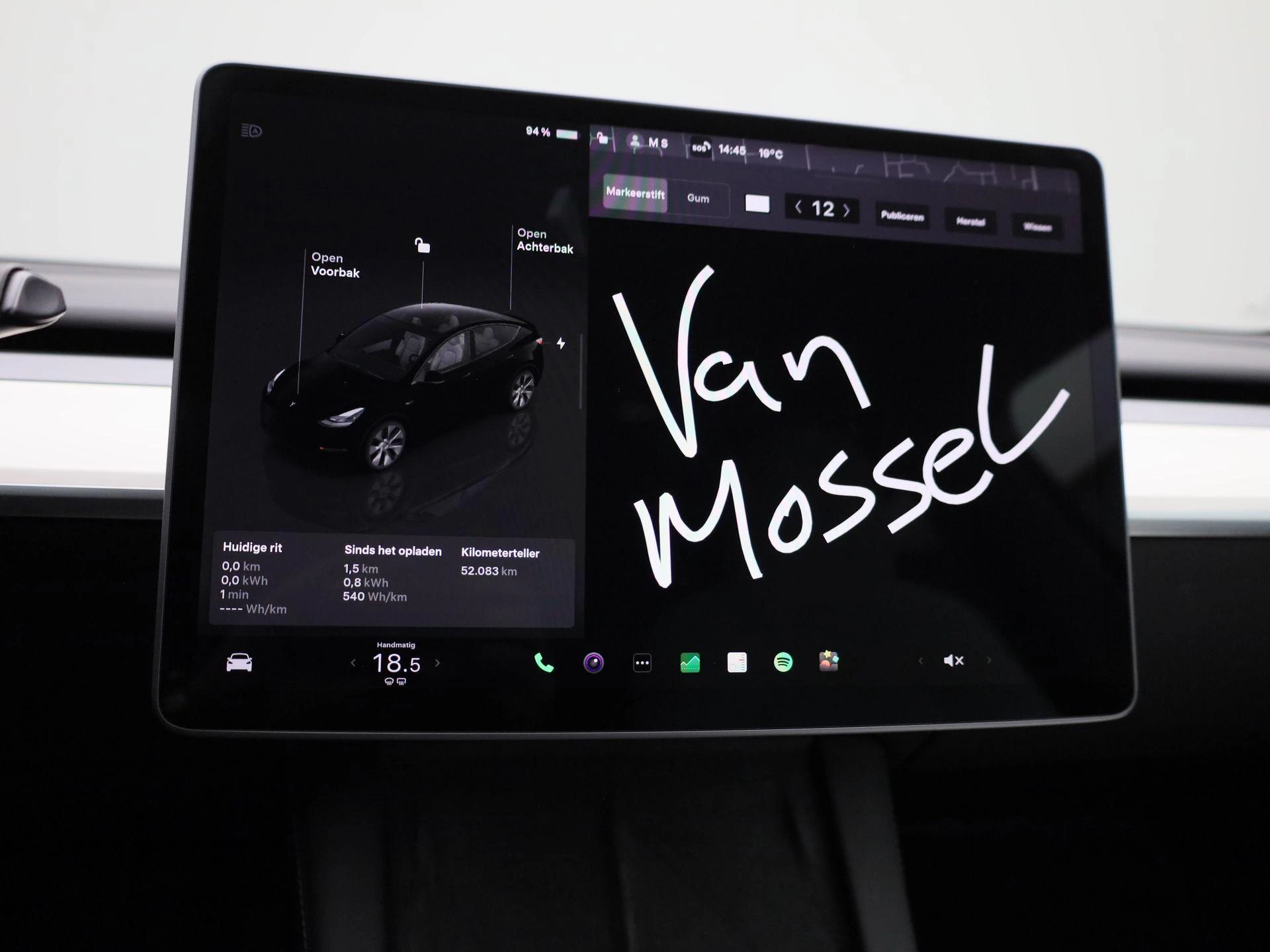 Tesla-Model Y-image-26