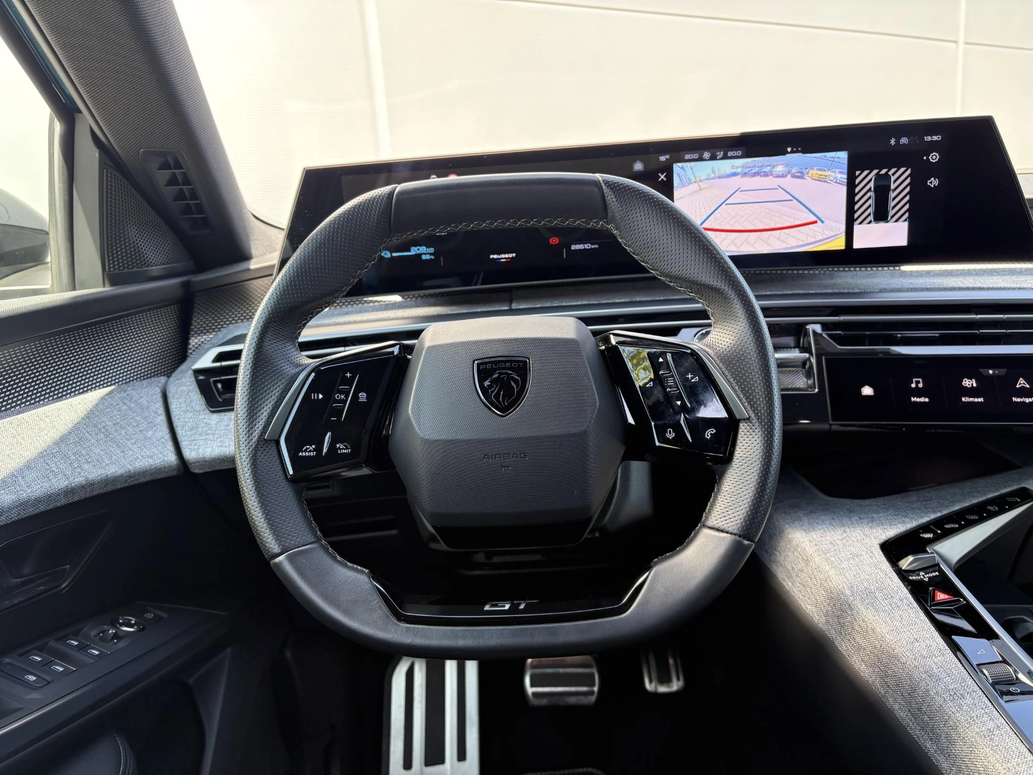 Peugeot-e-3008-image-11