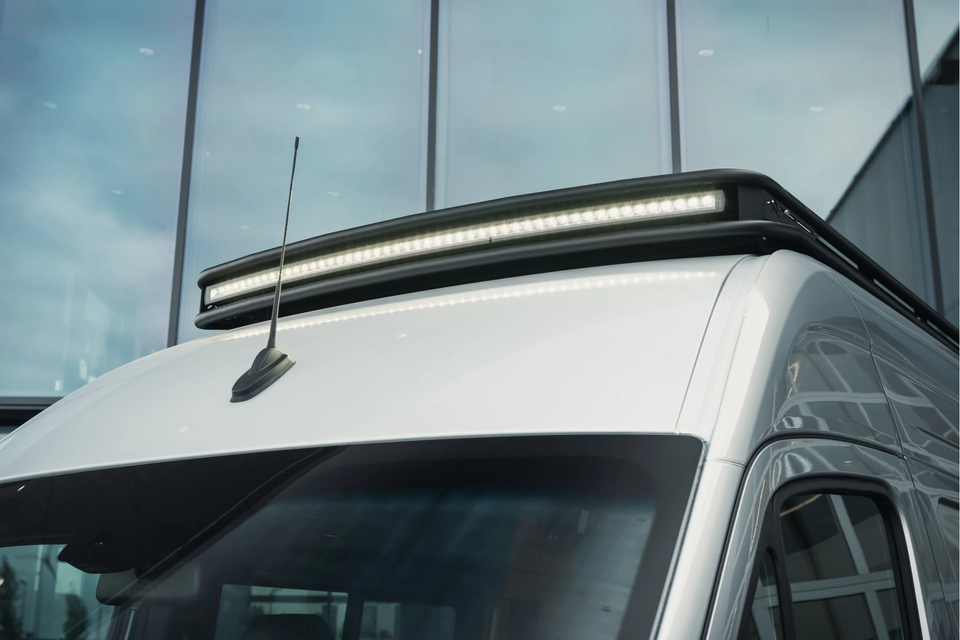 Mercedes-Benz-Sprinter-image-5