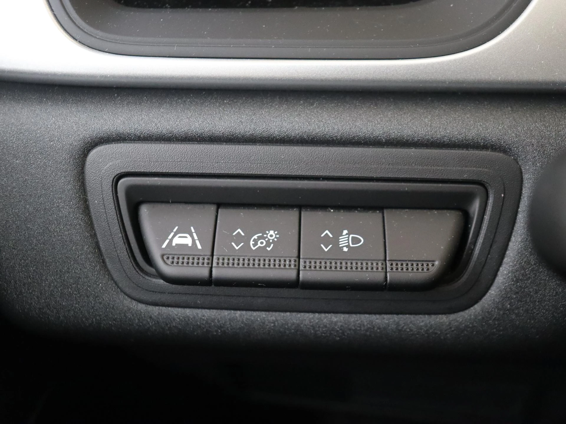 Renault-Captur-image-28