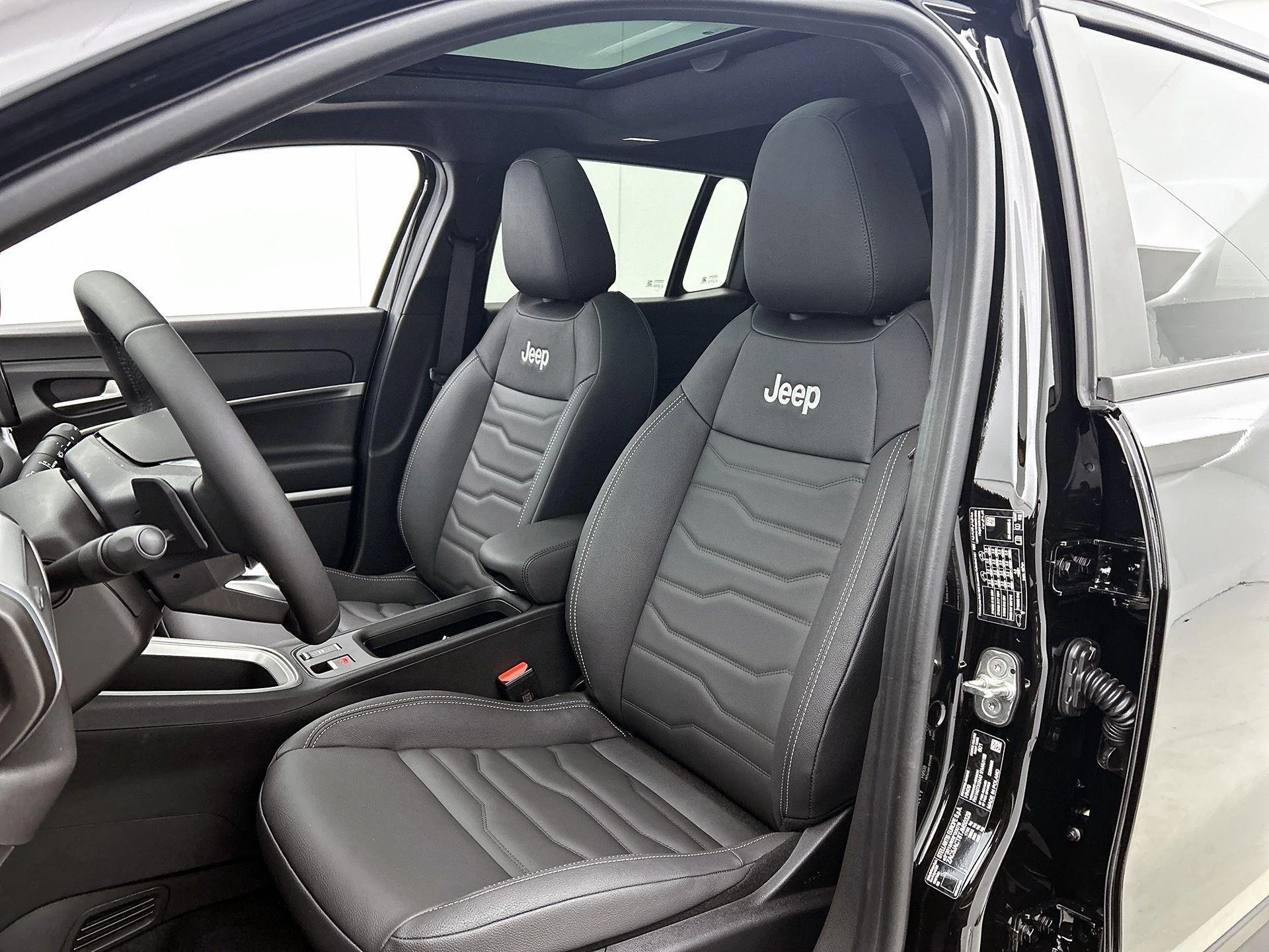 Jeep-Avenger-image-1