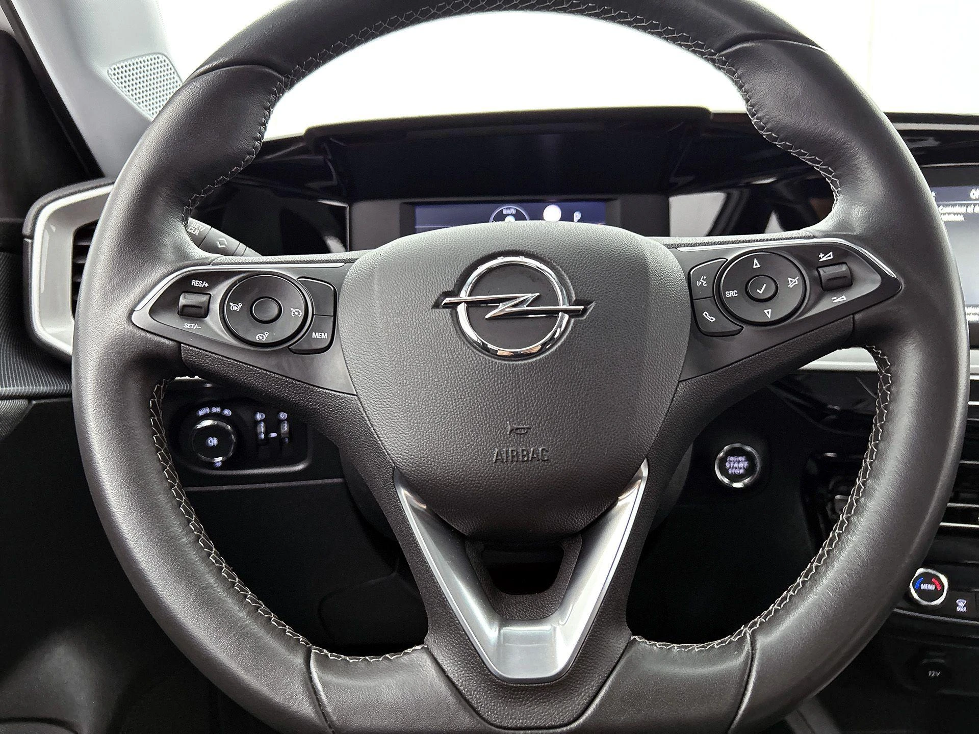 Opel-Mokka-e-image-29