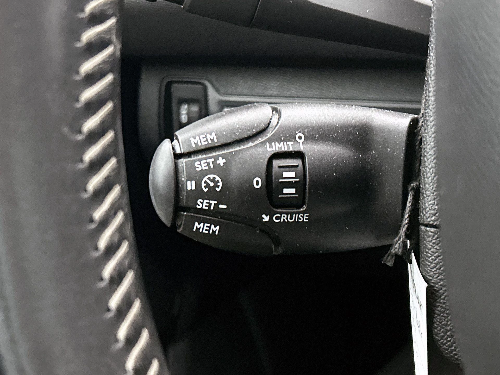 Peugeot-308-image-5