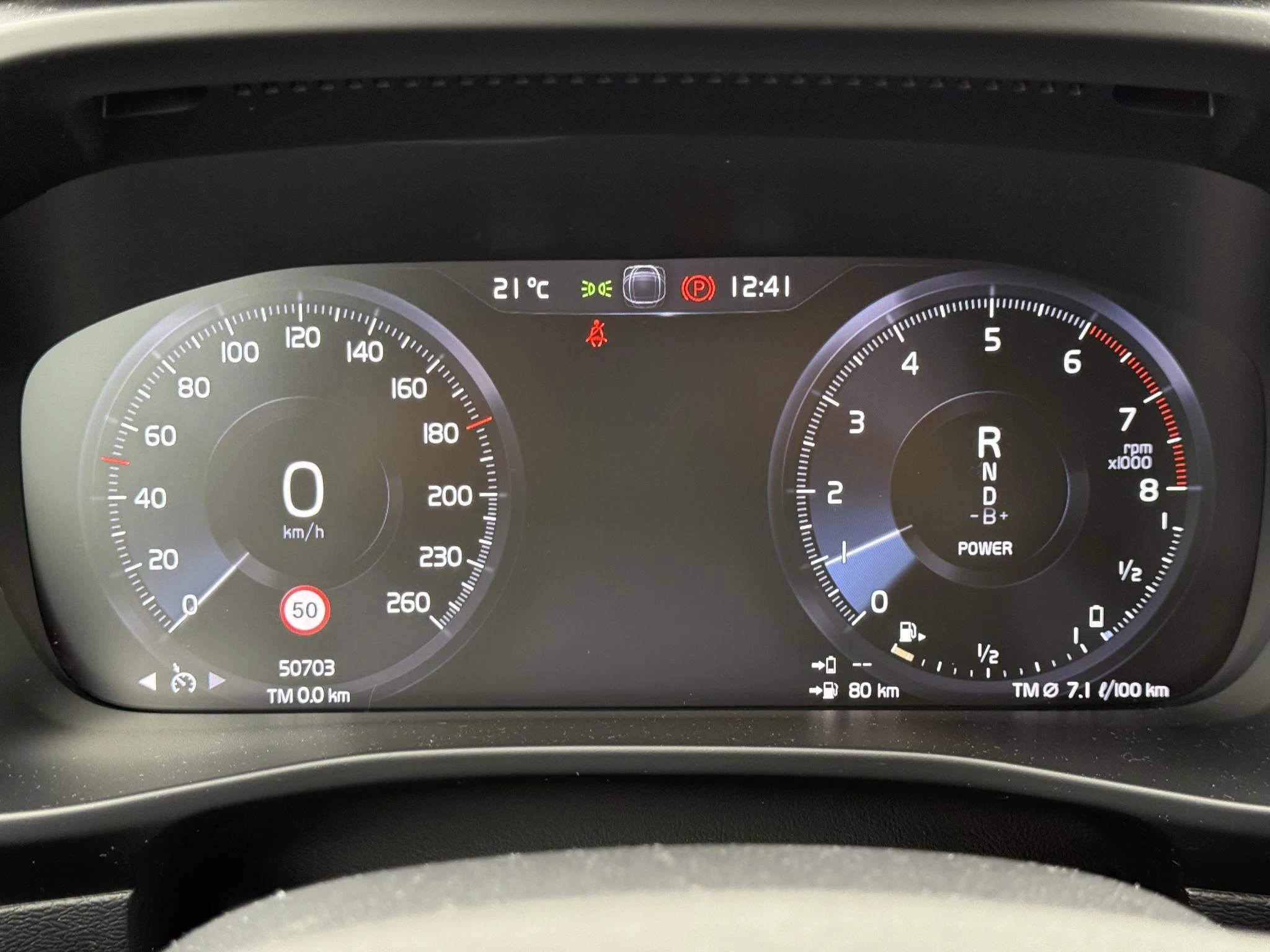 Volvo-XC40-image-24