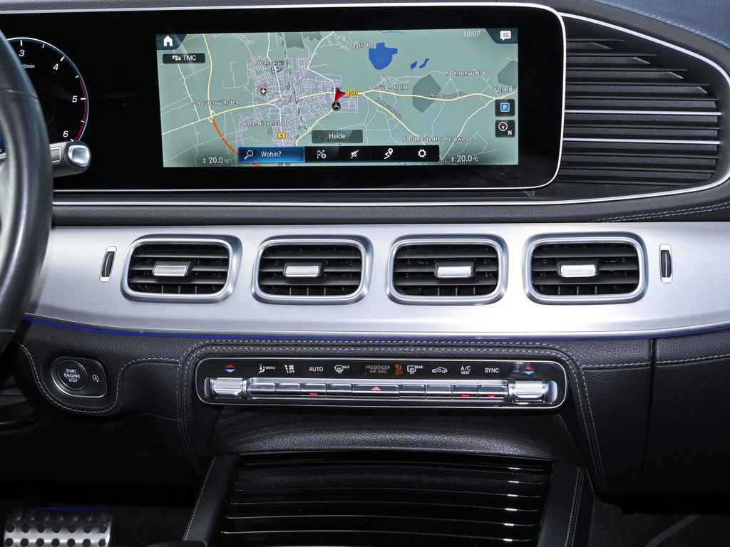 Mercedes-Benz-GLE 350 d-image-11
