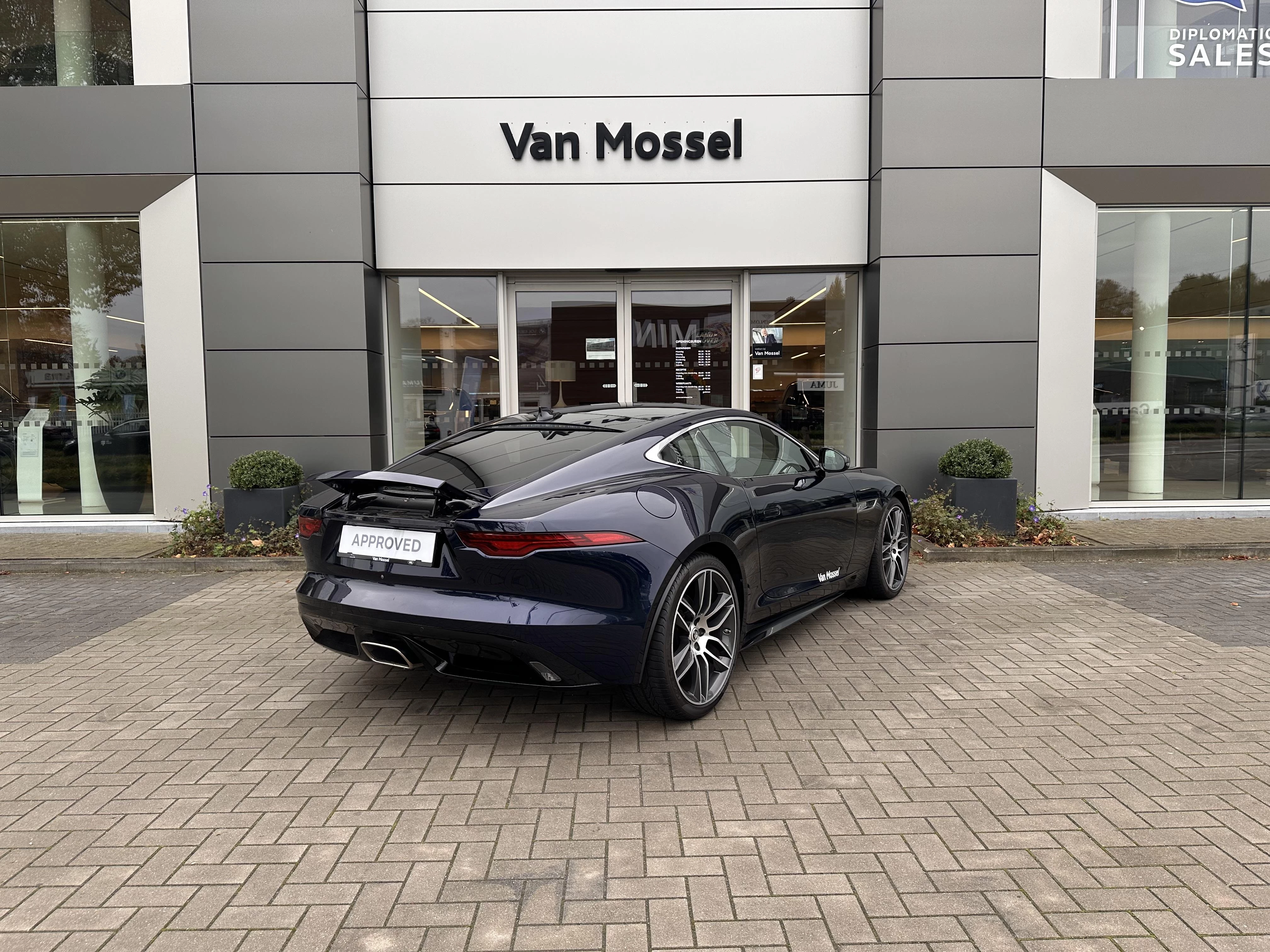 Jaguar-F-Type-image-5