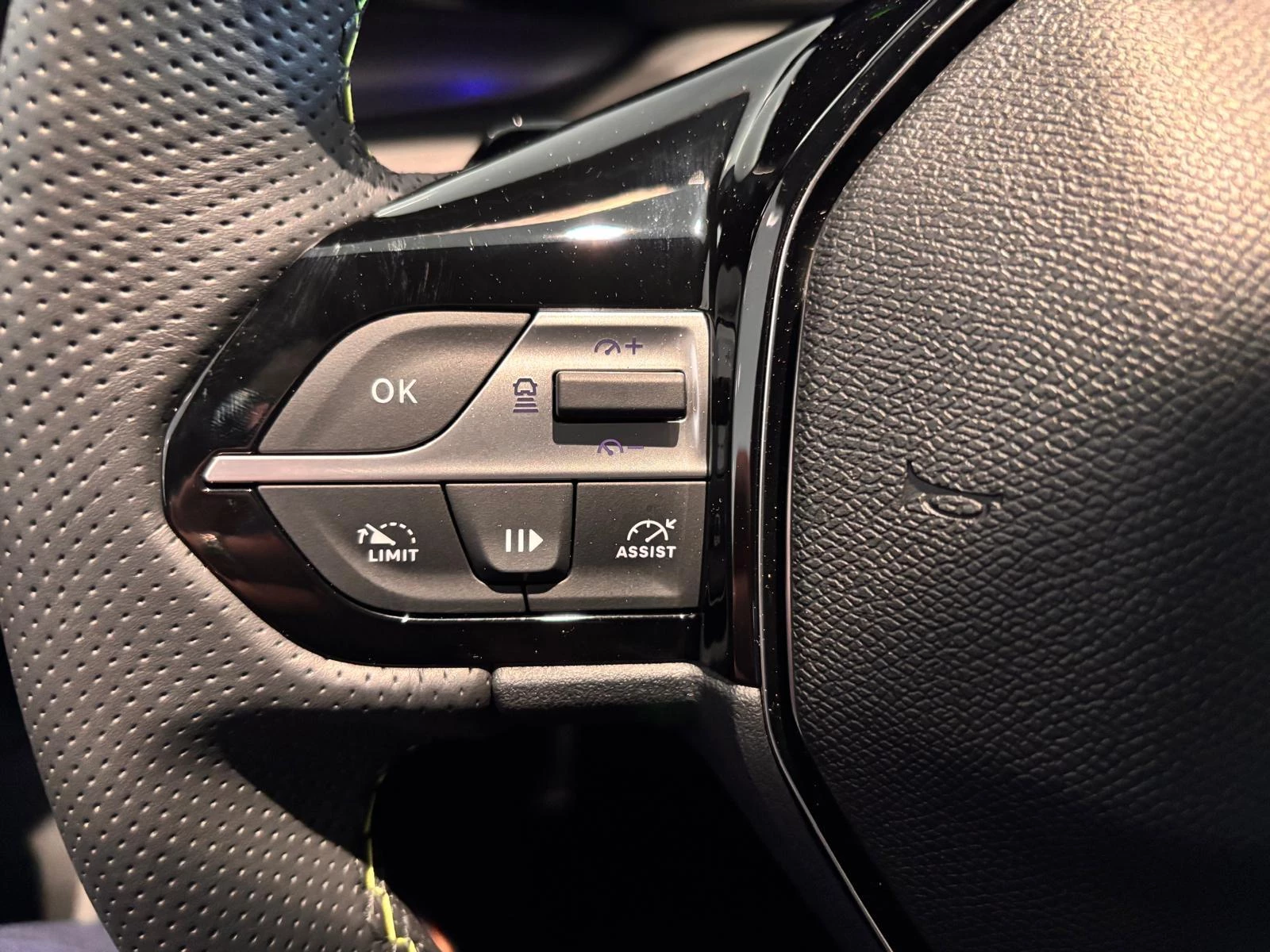 Peugeot-e-308-image-17