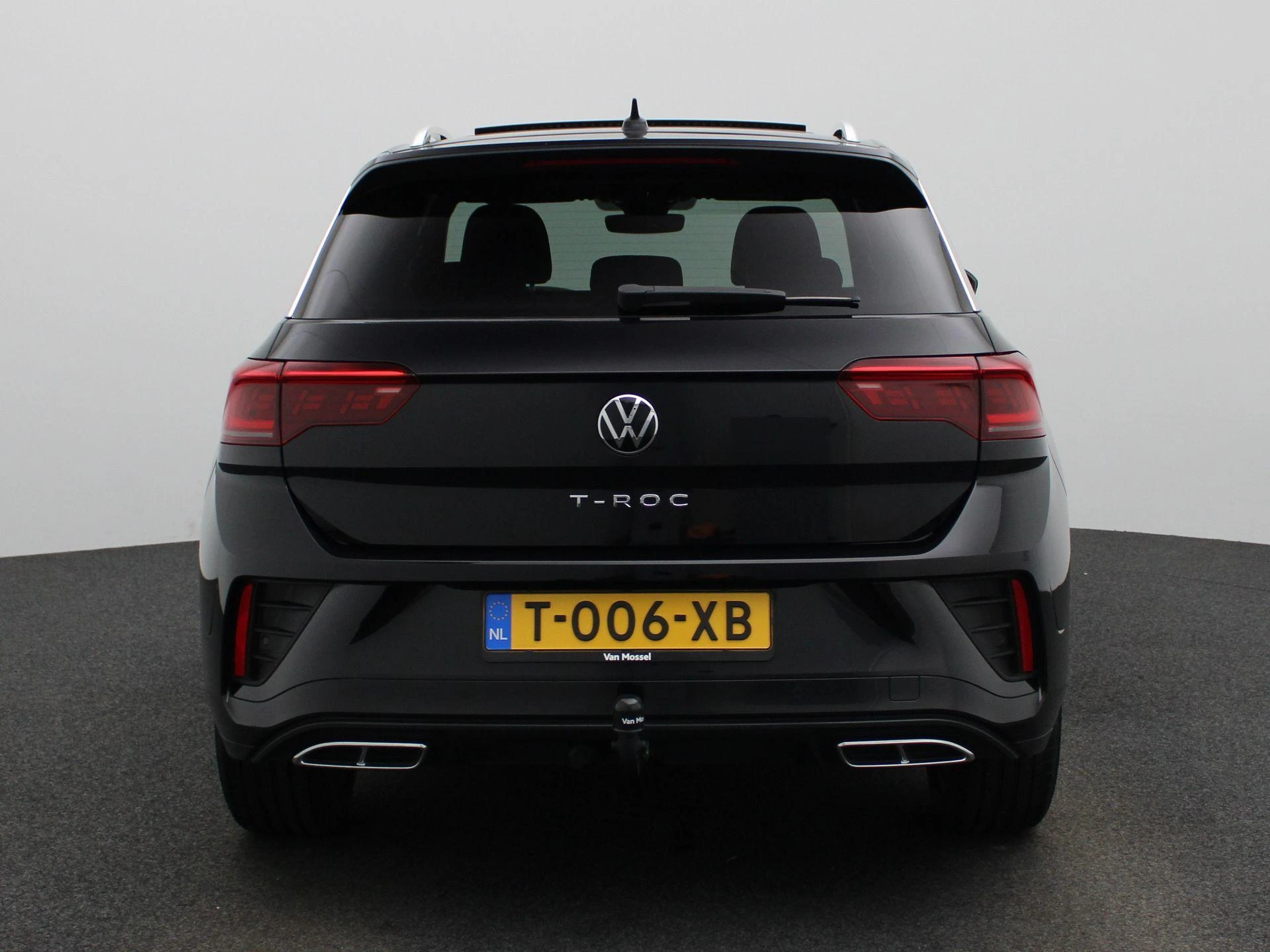 Volkswagen-T-Roc-image-4