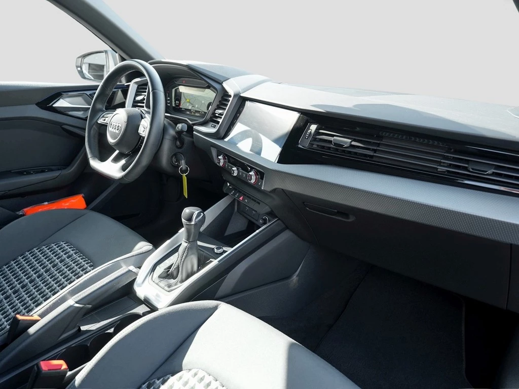 Audi A1 Sportback 30 TFSI S line Competition Navi ACC
