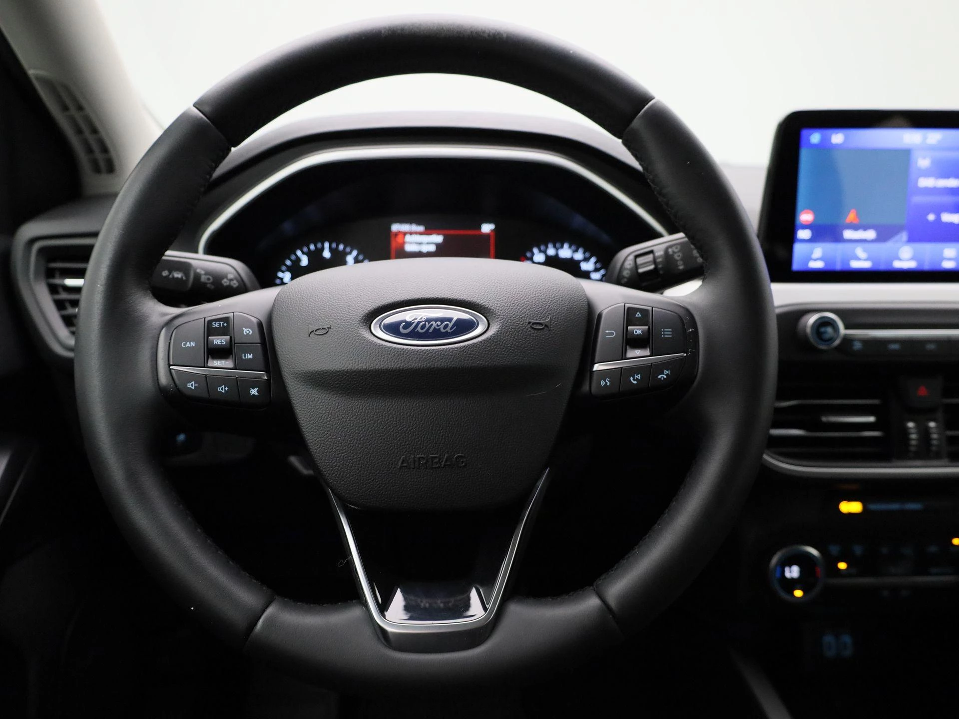 Ford Focus Wagon 1.0 EcoBoost Trend Edition Business