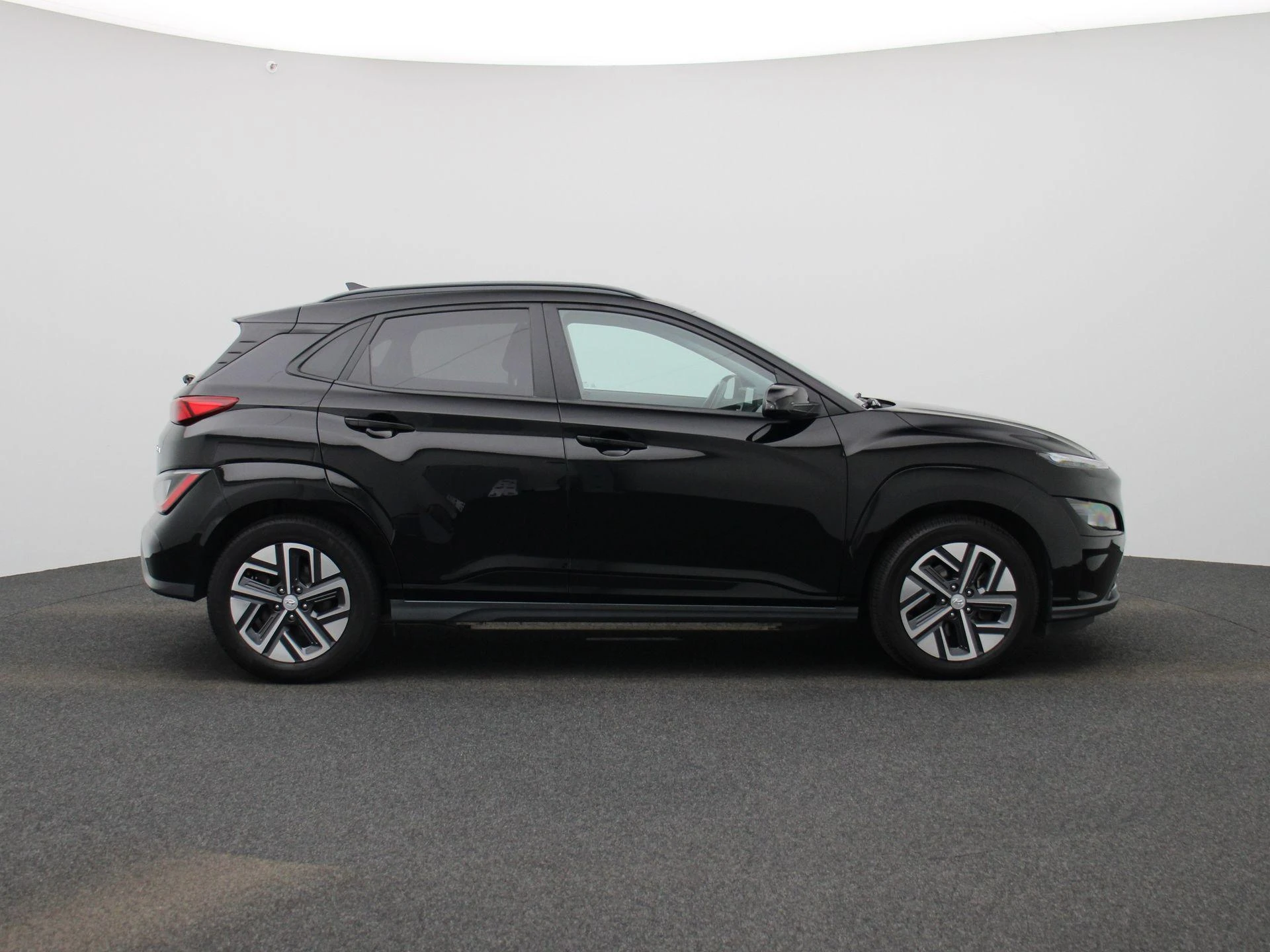 Hyundai-Kona-image-5